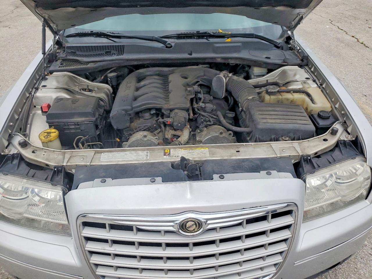2009 Chrysler 300 Touring Silver vin: 2C3KA53V39H574518