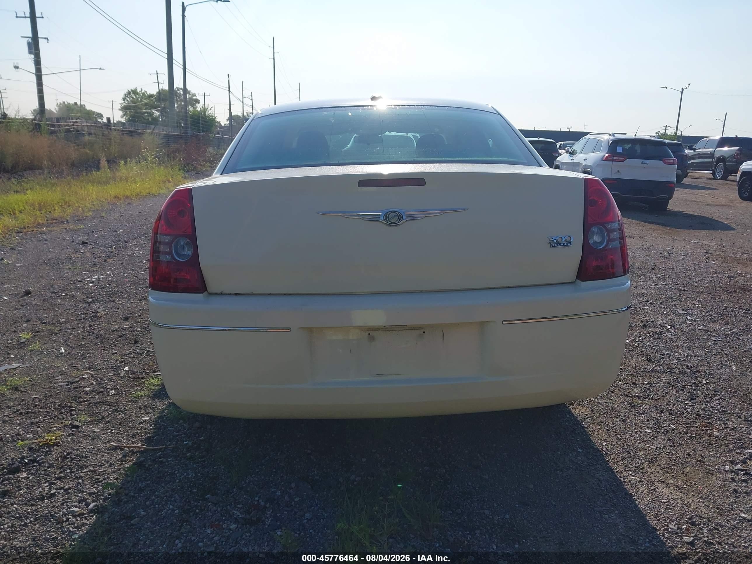 2009 Chrysler 300 Touring/signature Series/executive Series Cream vin: 2C3KA53V69H601050