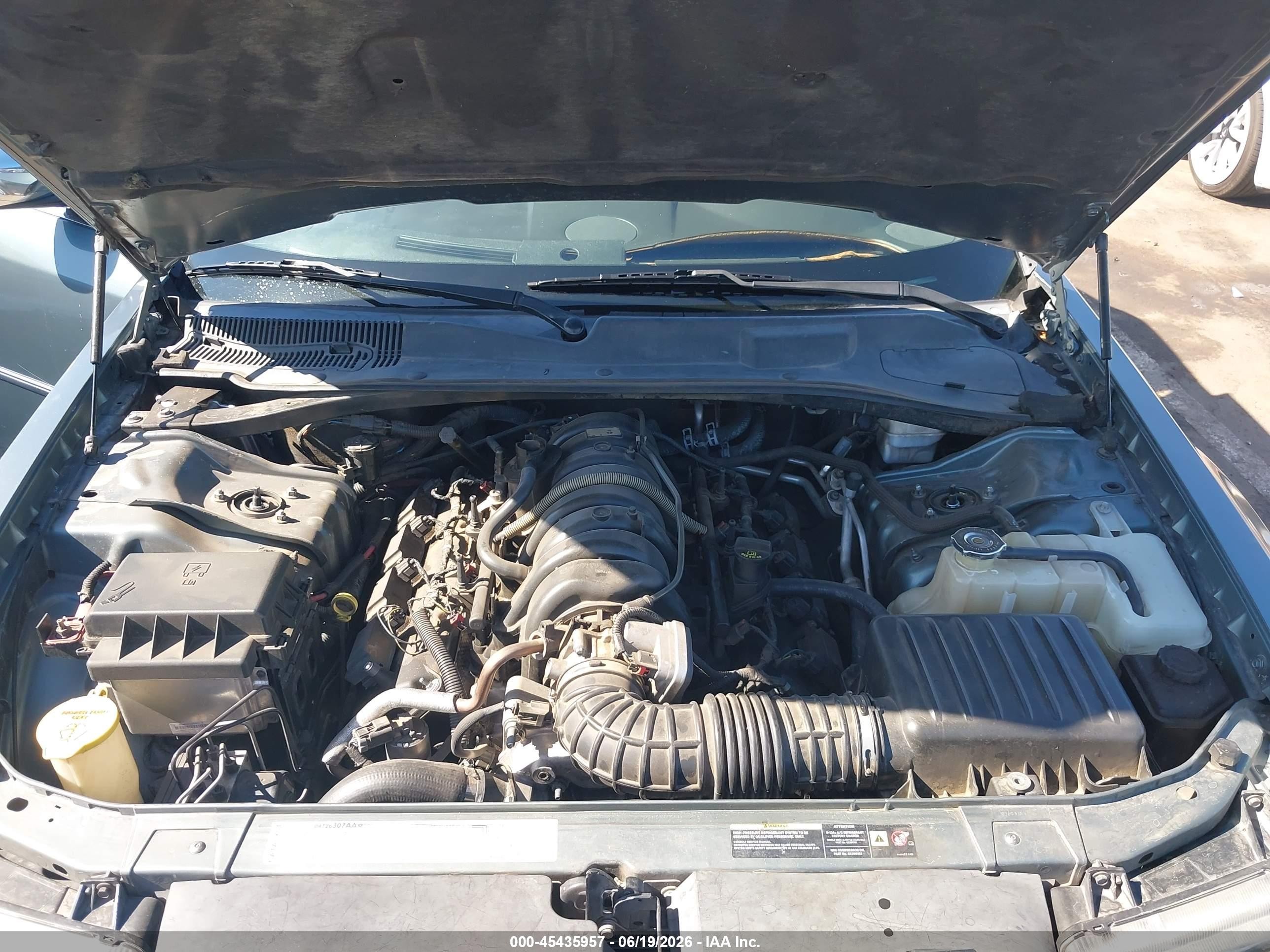 2006 Chrysler 300c   Серый vin: 2C3KA63H16H111112