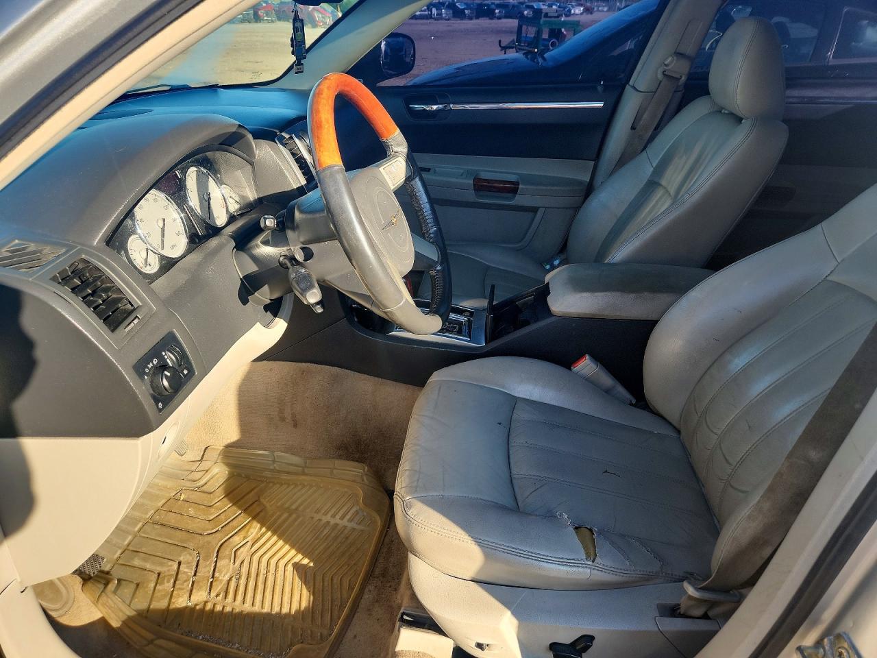 2006 Chrysler 300c Серебряный vin: 2C3KA63H16H535146