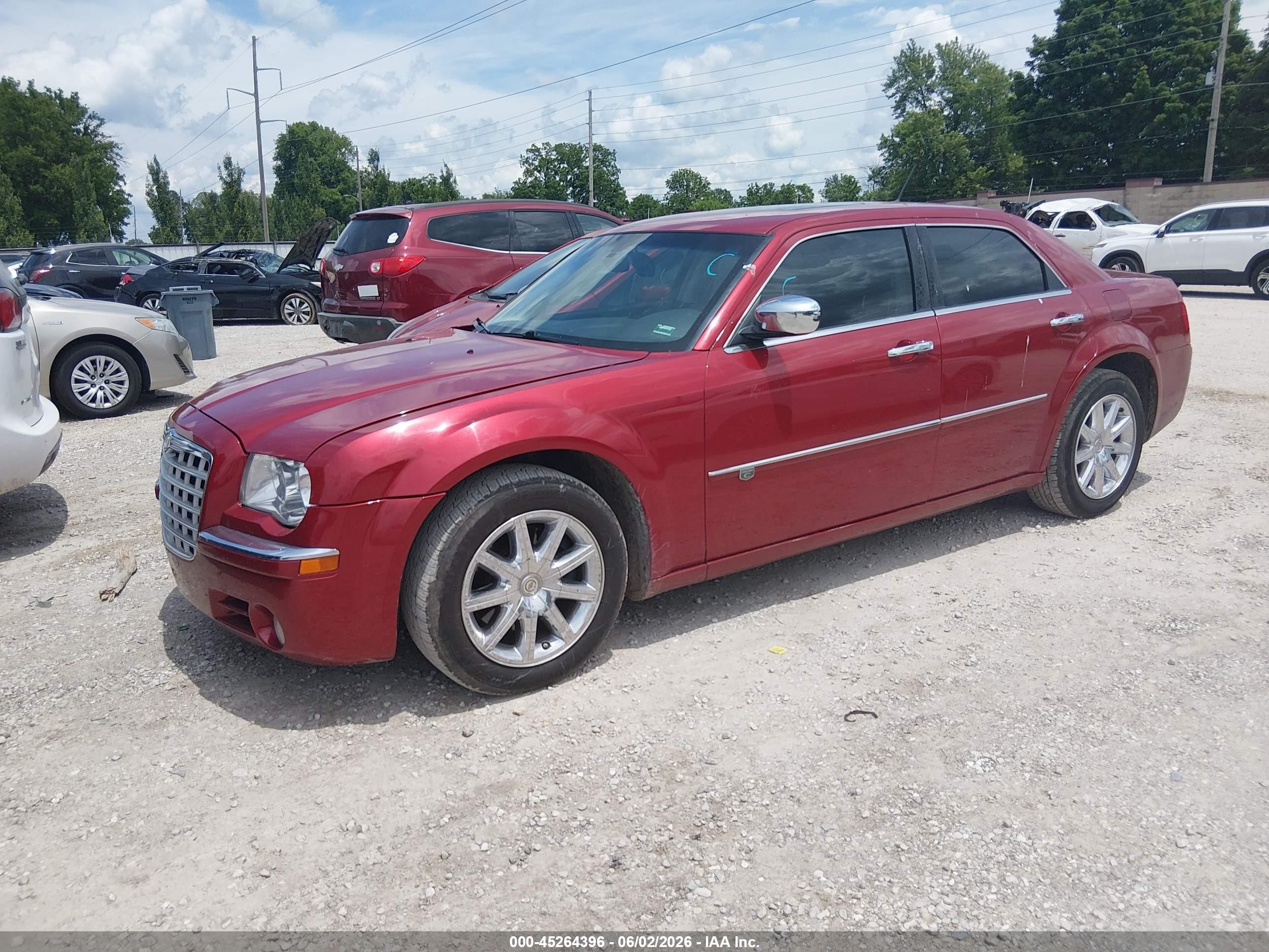 2008 Chrysler 300c Hemi Maroon vin: 2C3KA63H18H107581