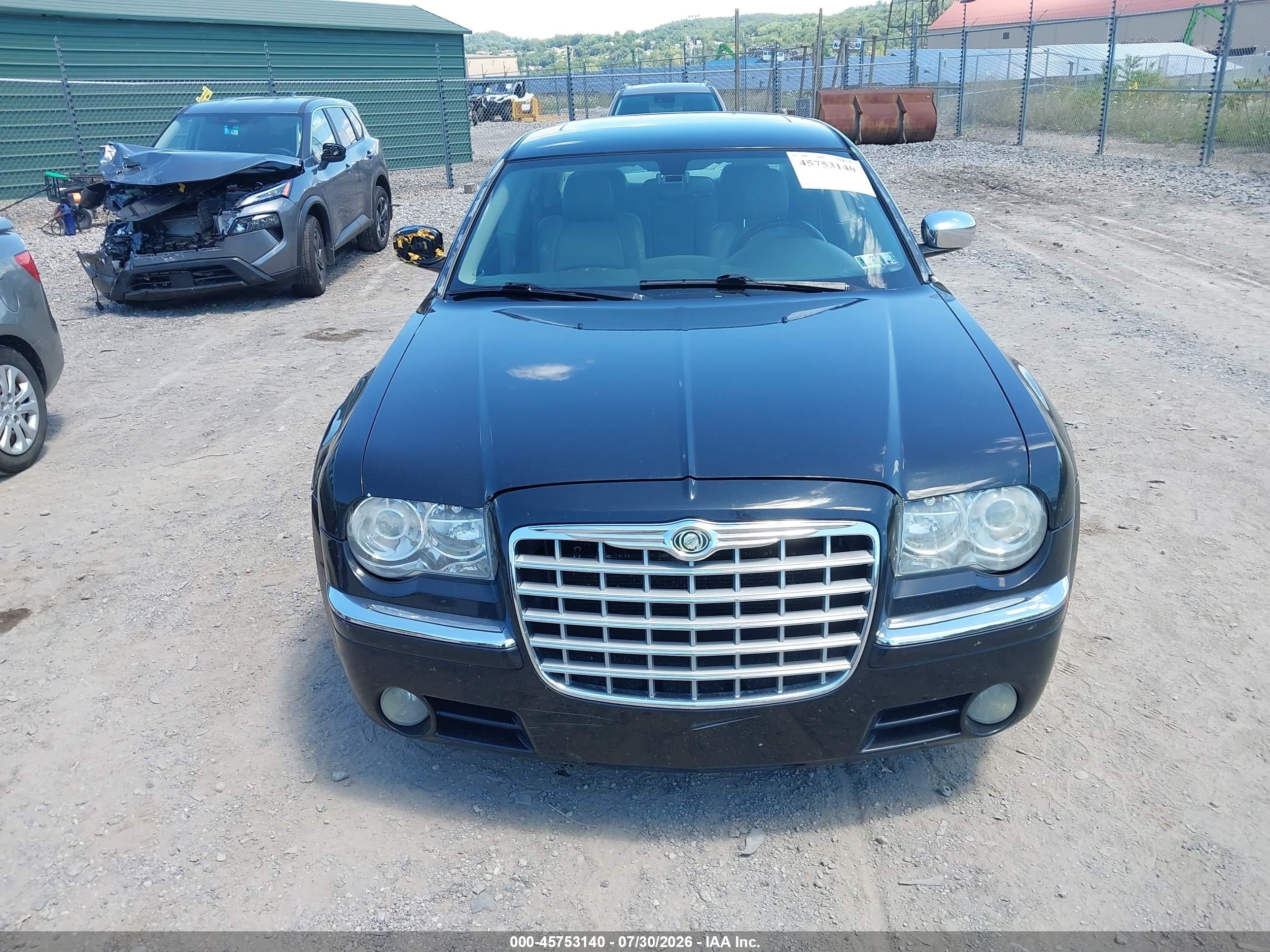 2007 Chrysler 300c   Gray vin: 2C3KA63H27H811190