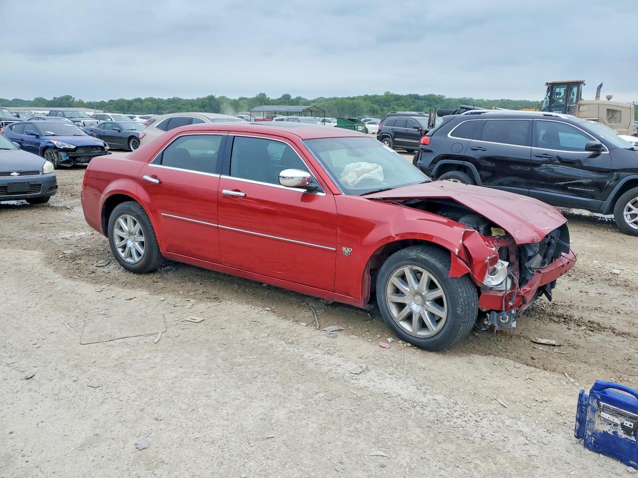 2007 Chrysler 300c Red vin: 2C3KA63H27H898184