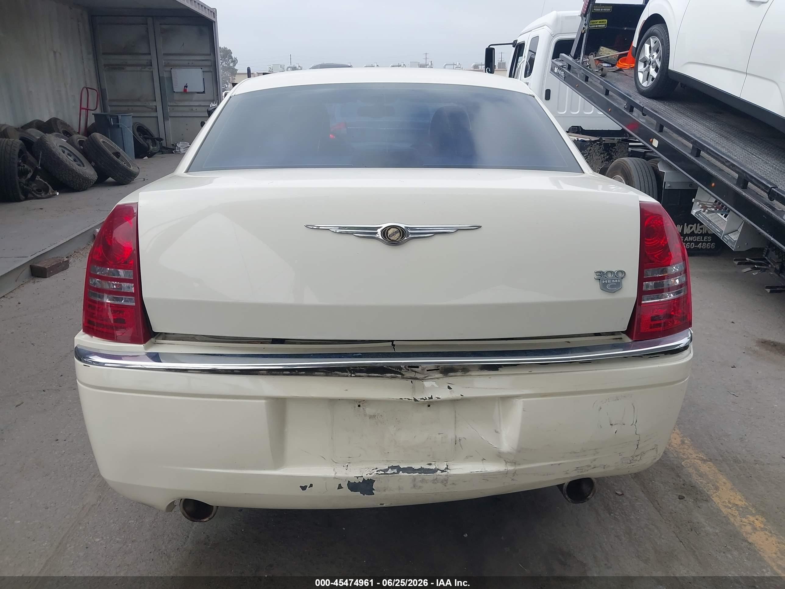 2006 Chrysler 300c   Кремовый vin: 2C3KA63H36H140577