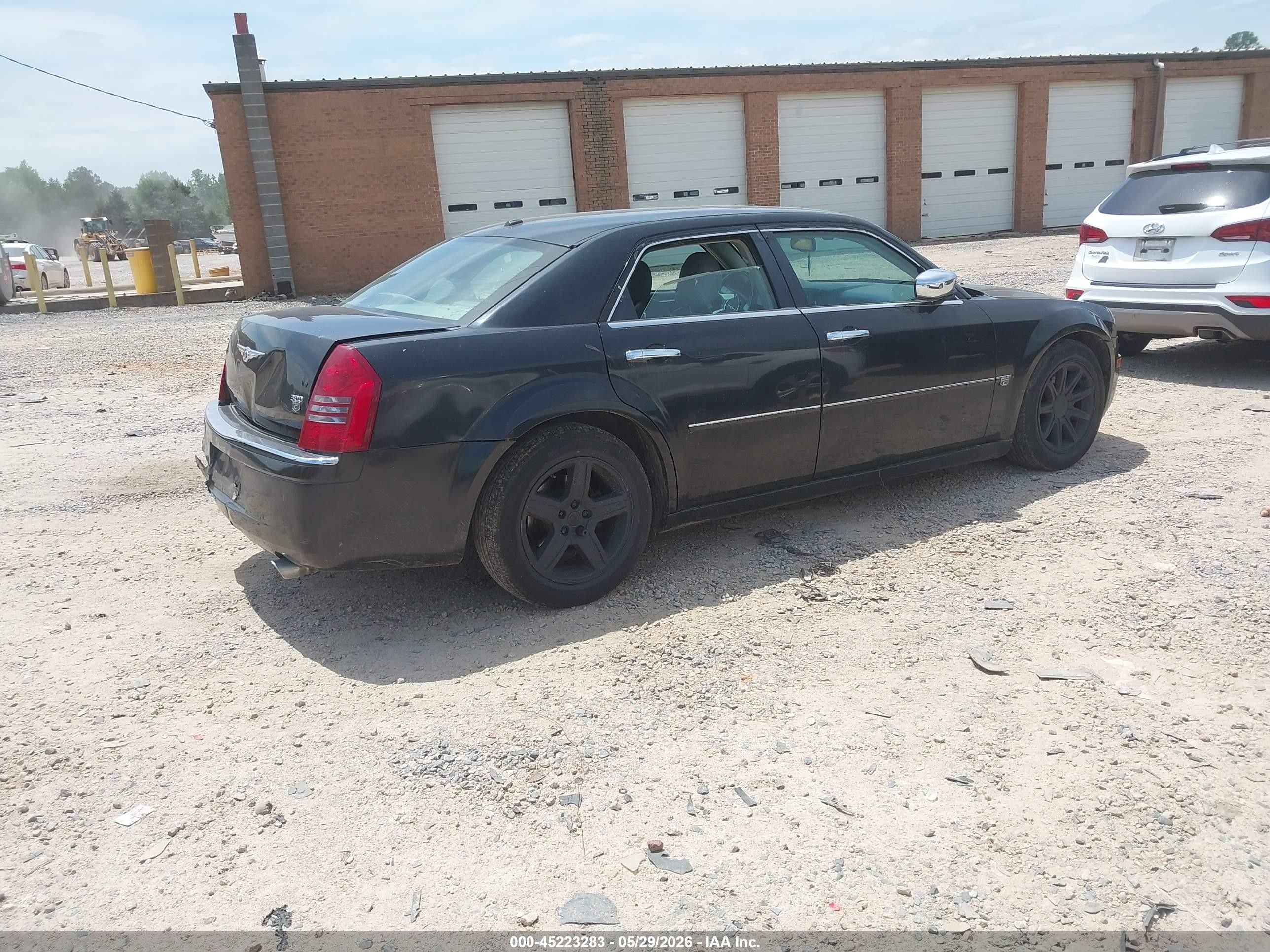2006 Chrysler 300c   Black vin: 2C3KA63H36H518204