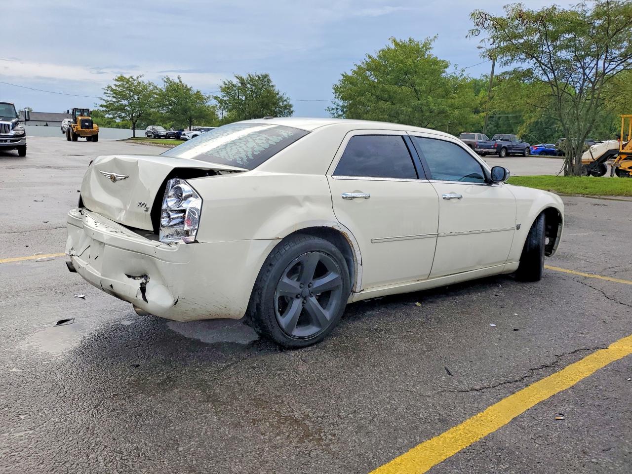 2007 Chrysler 300c White vin: 2C3KA63H37H811327