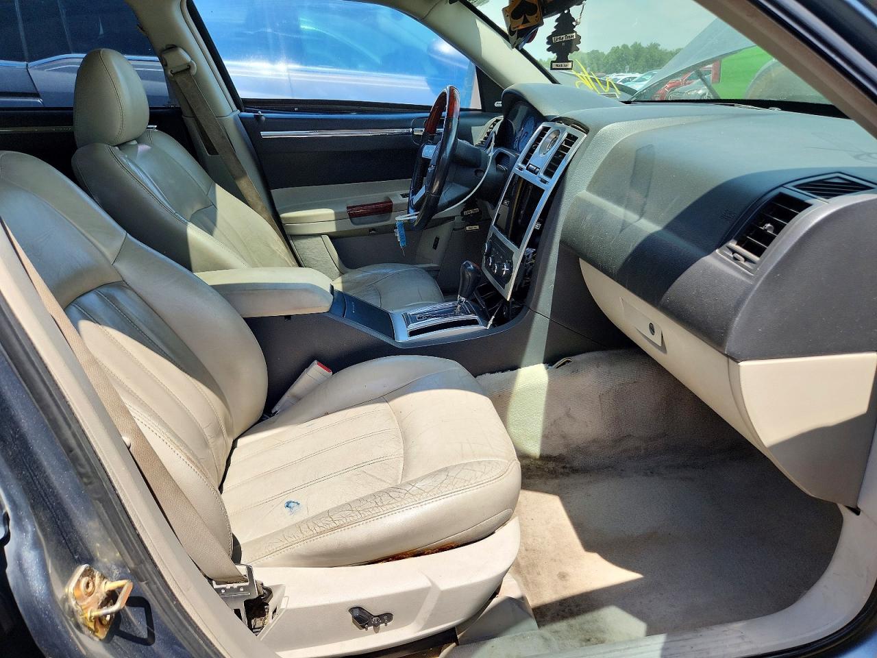 2006 Chrysler 300 Серый vin: 2C3KA63H46H169733