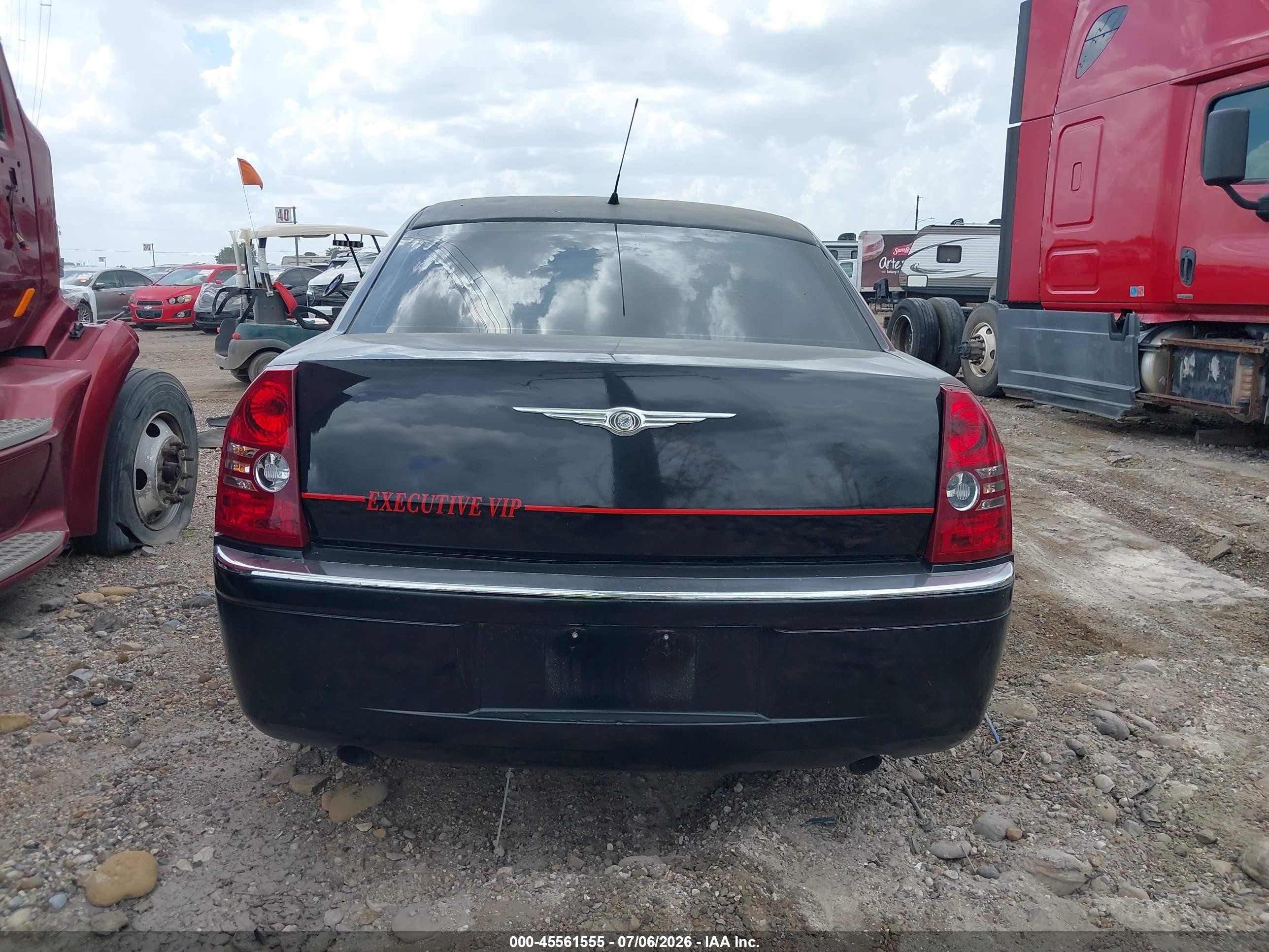 2006 Chrysler 300c   Черный vin: 2C3KA63H66H112904