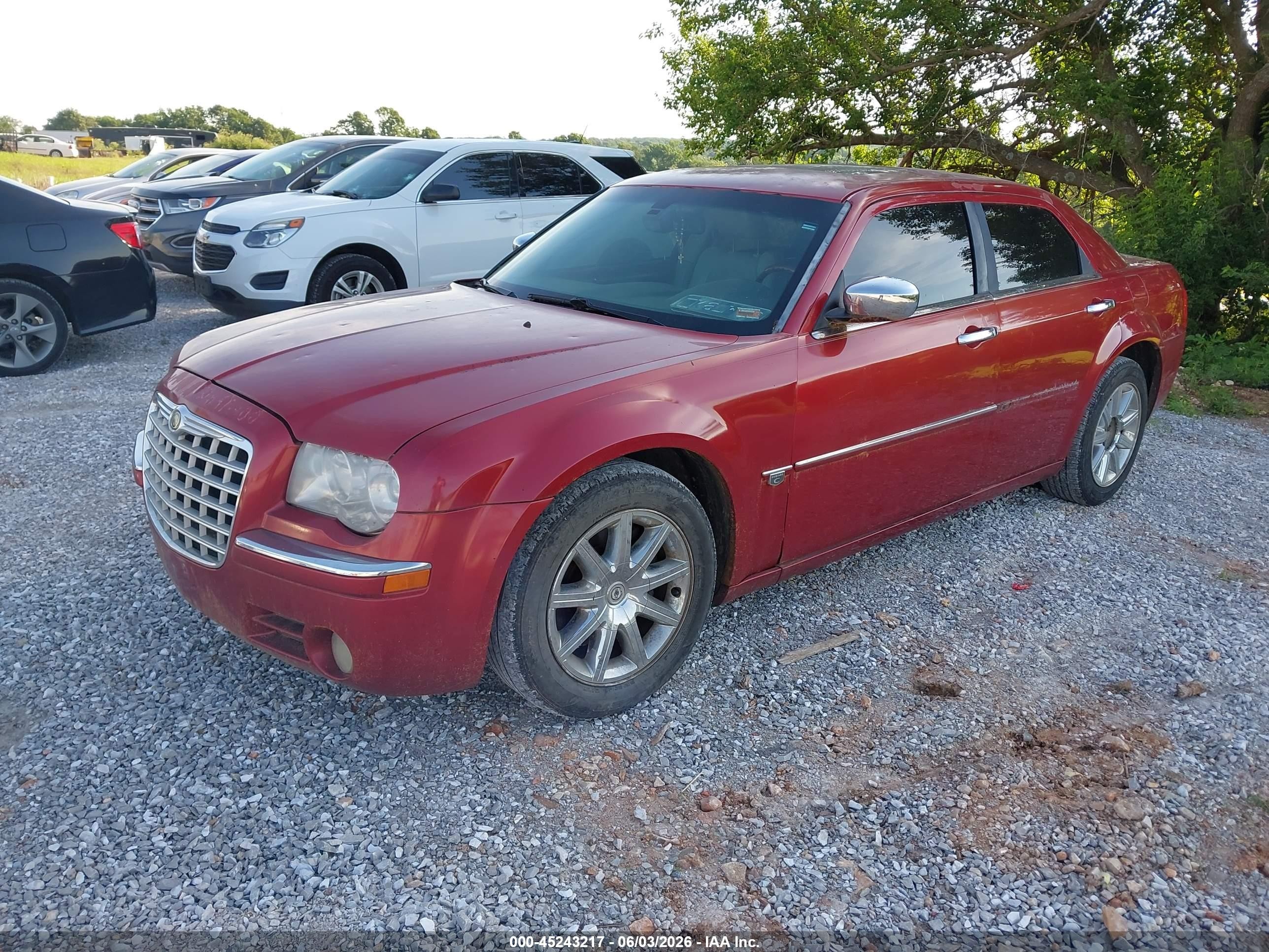 2007 Chrysler 300c   Red vin: 2C3KA63H67H684315