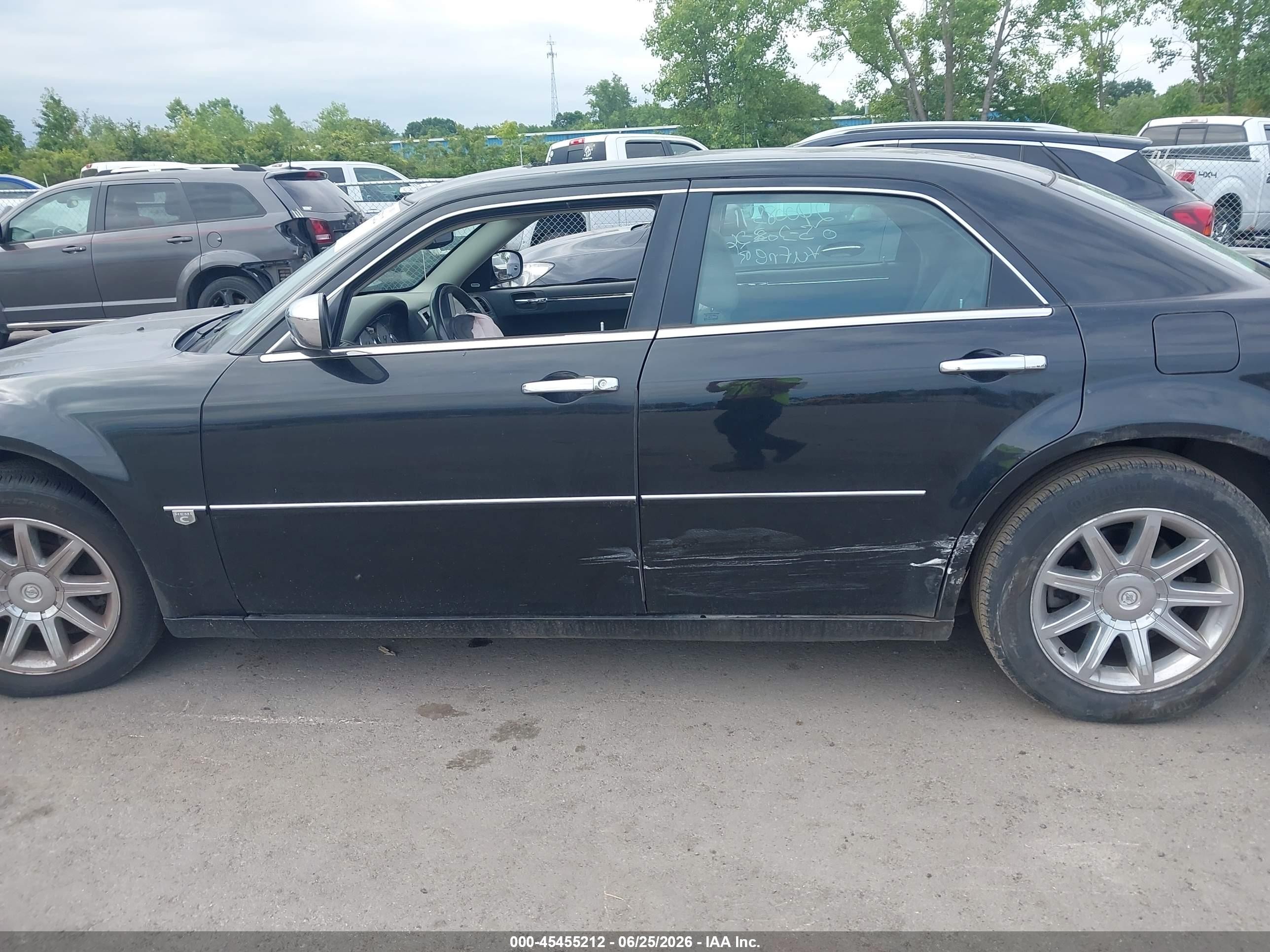 2006 Chrysler 300c   Black vin: 2C3KA63H76H245879