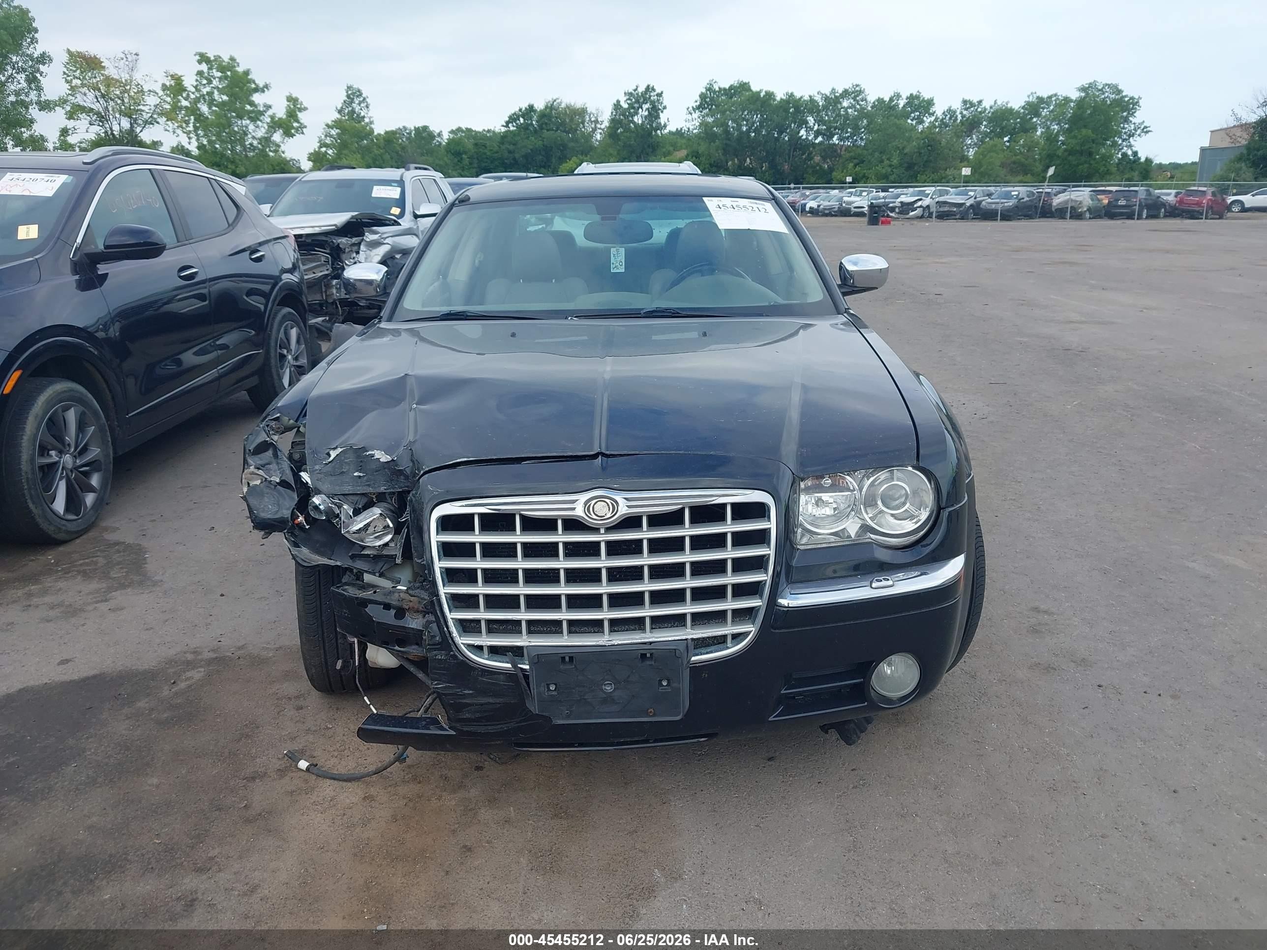 2006 Chrysler 300c   Black vin: 2C3KA63H76H245879