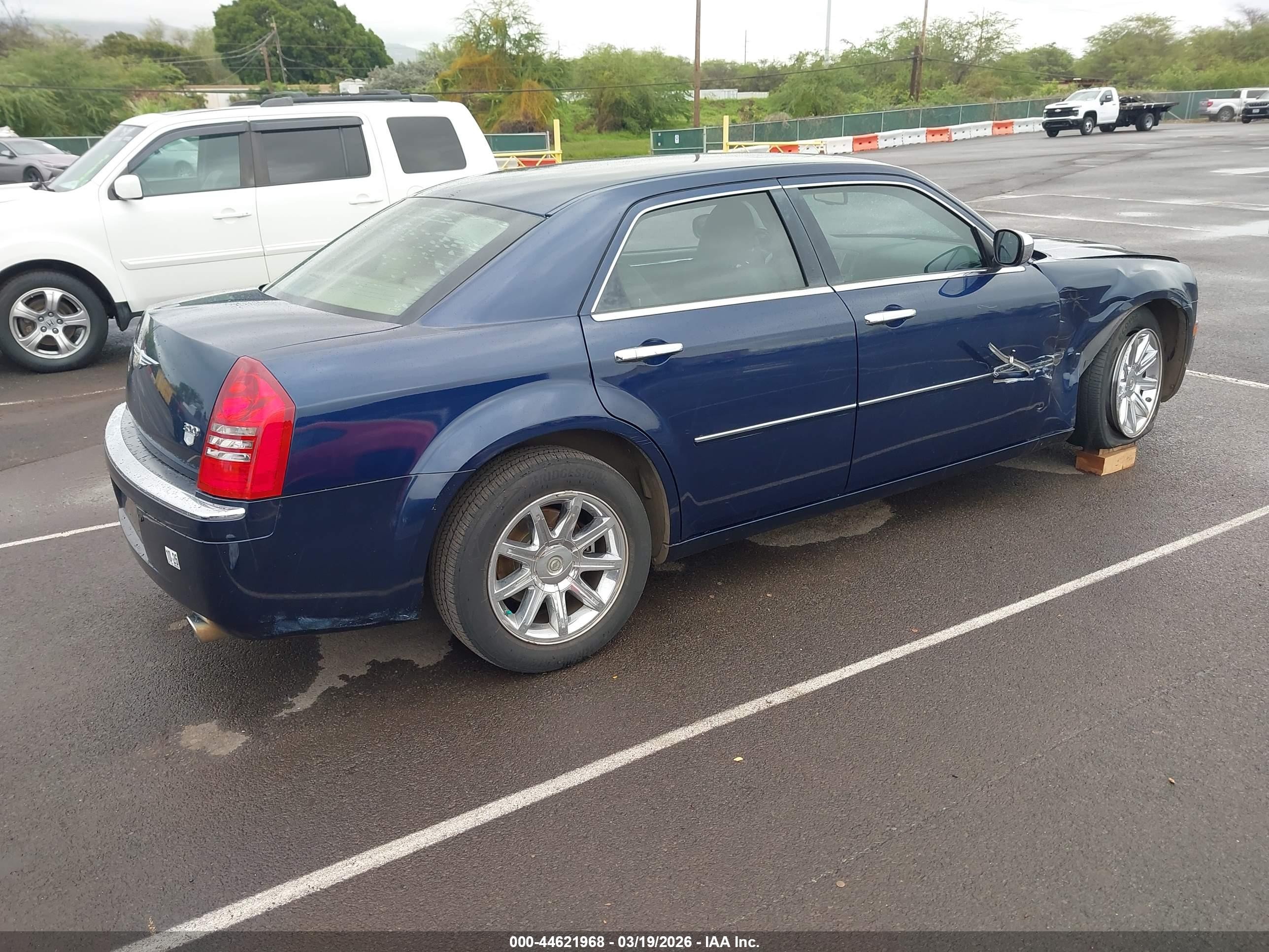 2006 Chrysler 300c   Blue vin: 2C3KA63H76H339308