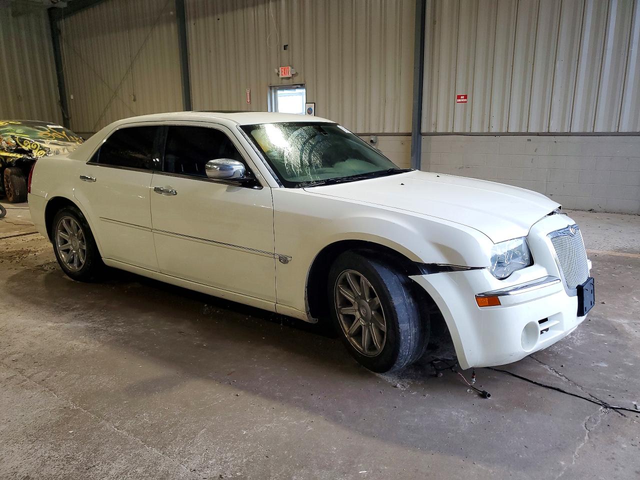 2006 Chrysler 300c Cream vin: 2C3KA63H76H529125