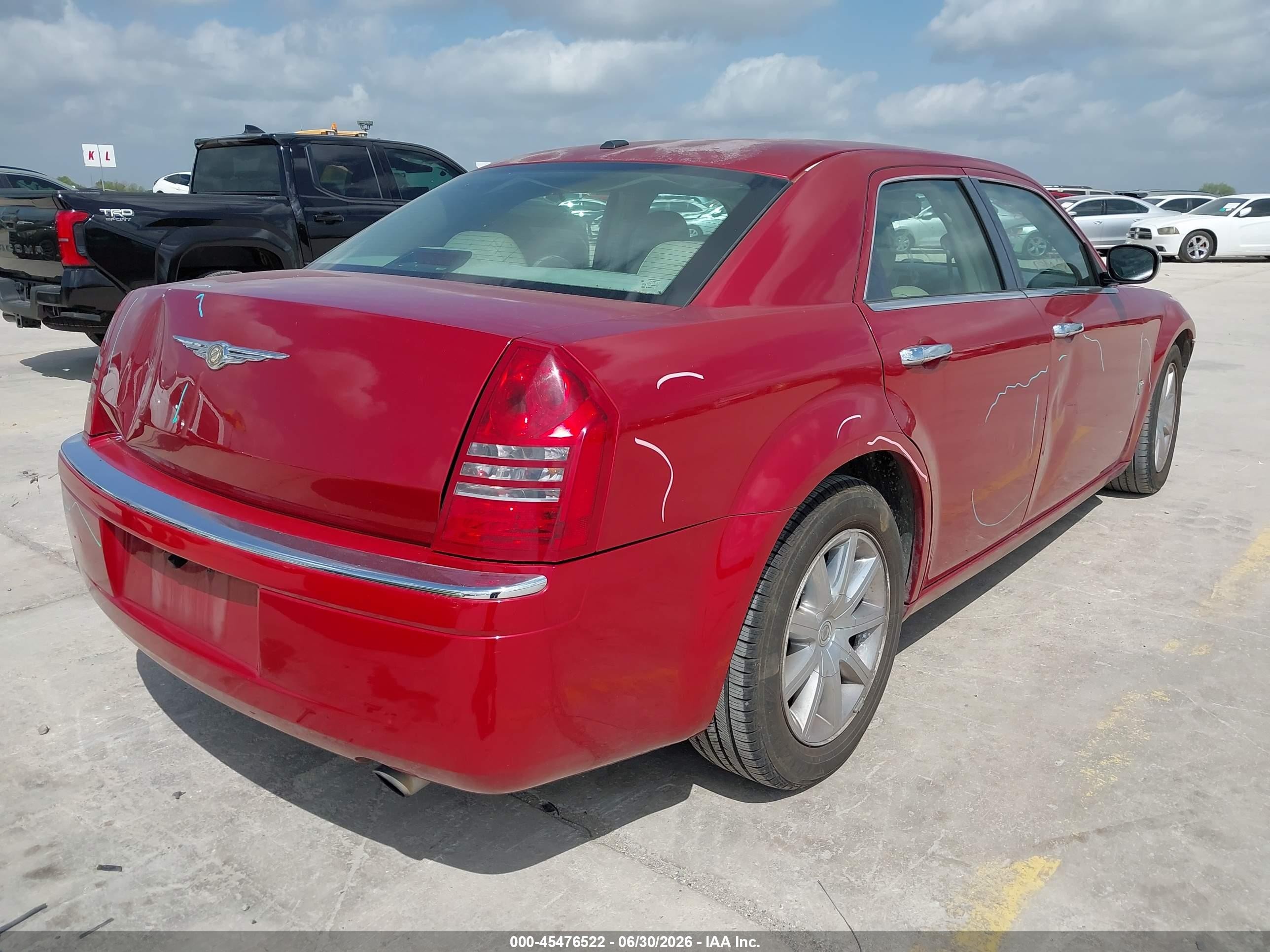 2007 Chrysler 300c   Red vin: 2C3KA63H77H758485