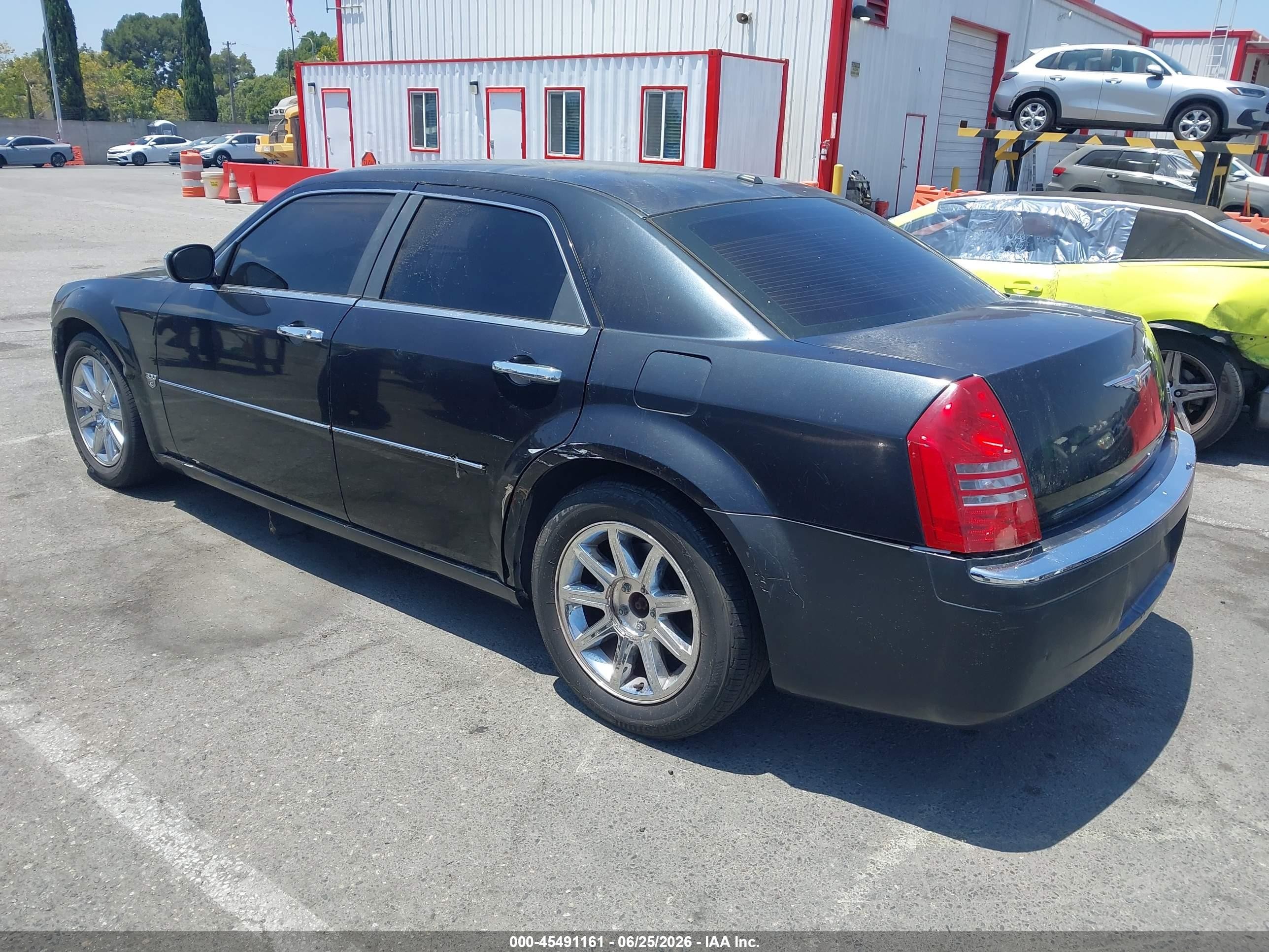 2007 Chrysler 300c   Black vin: 2C3KA63H77H821245