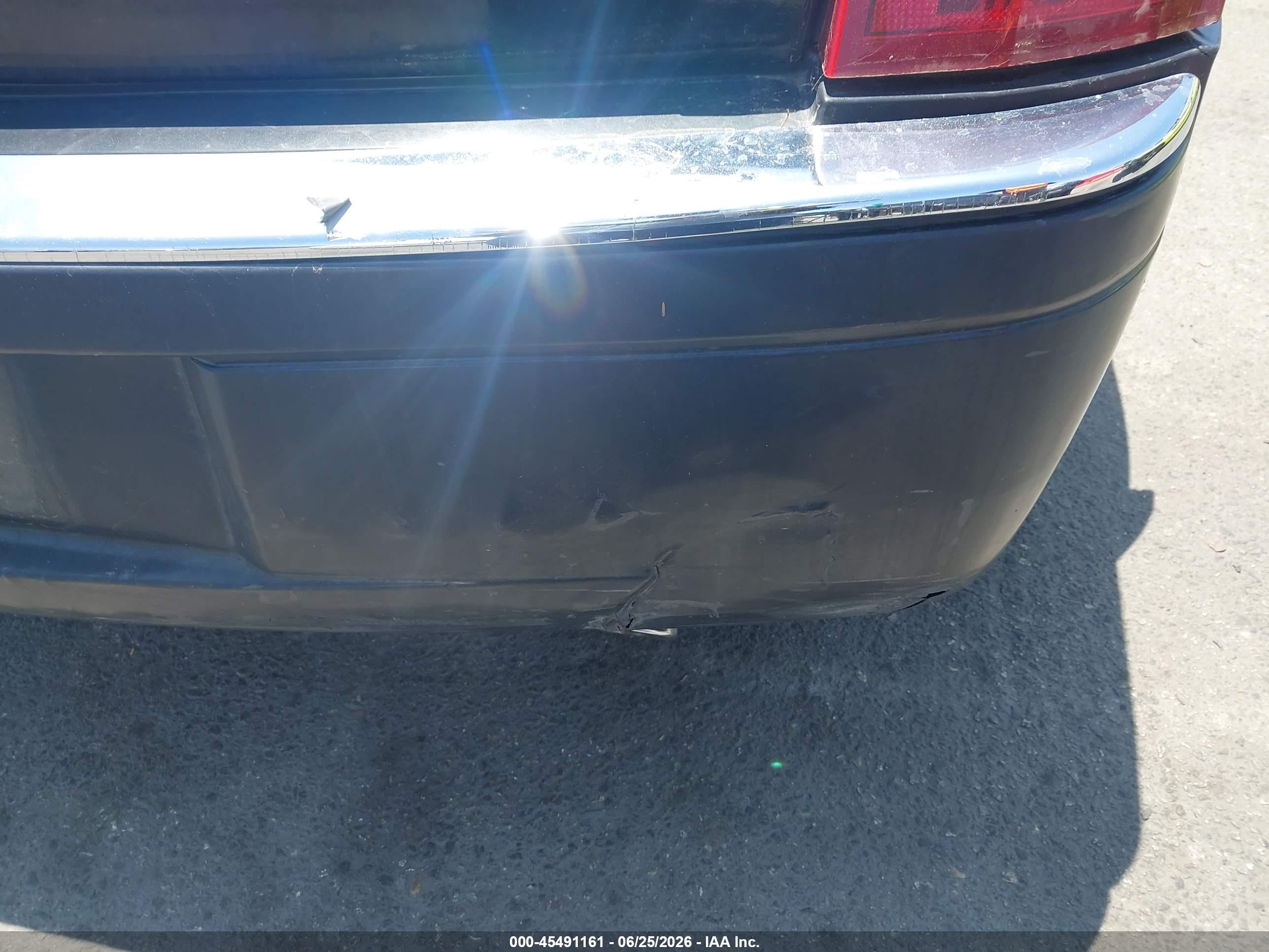 2007 Chrysler 300c   Black vin: 2C3KA63H77H821245