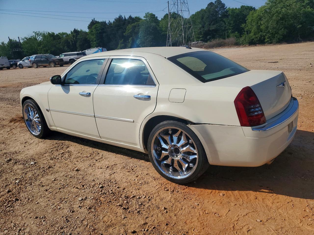 2007 Chrysler 300c White vin: 2C3KA63H87H669640