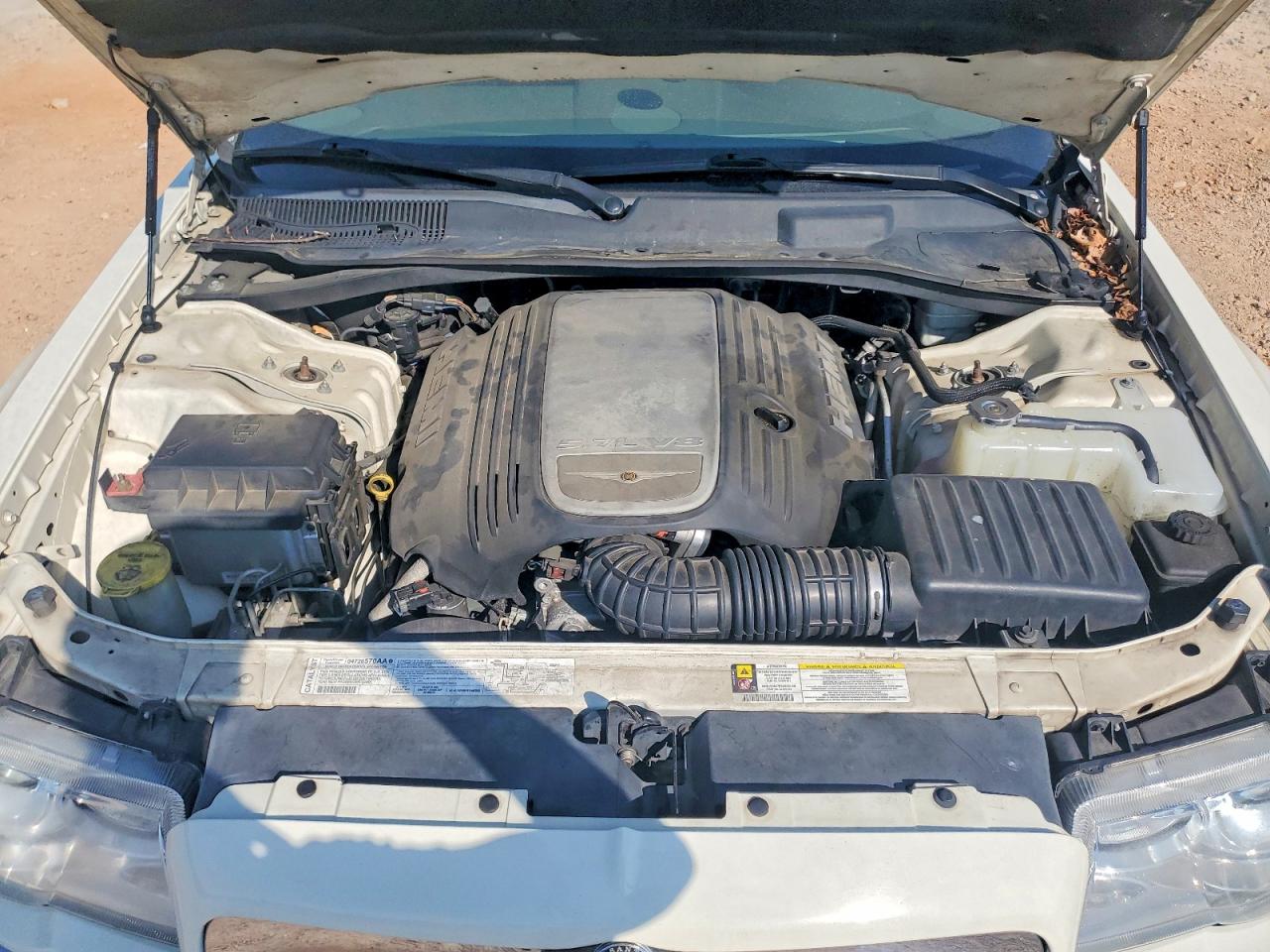 2007 Chrysler 300c White vin: 2C3KA63H87H669640
