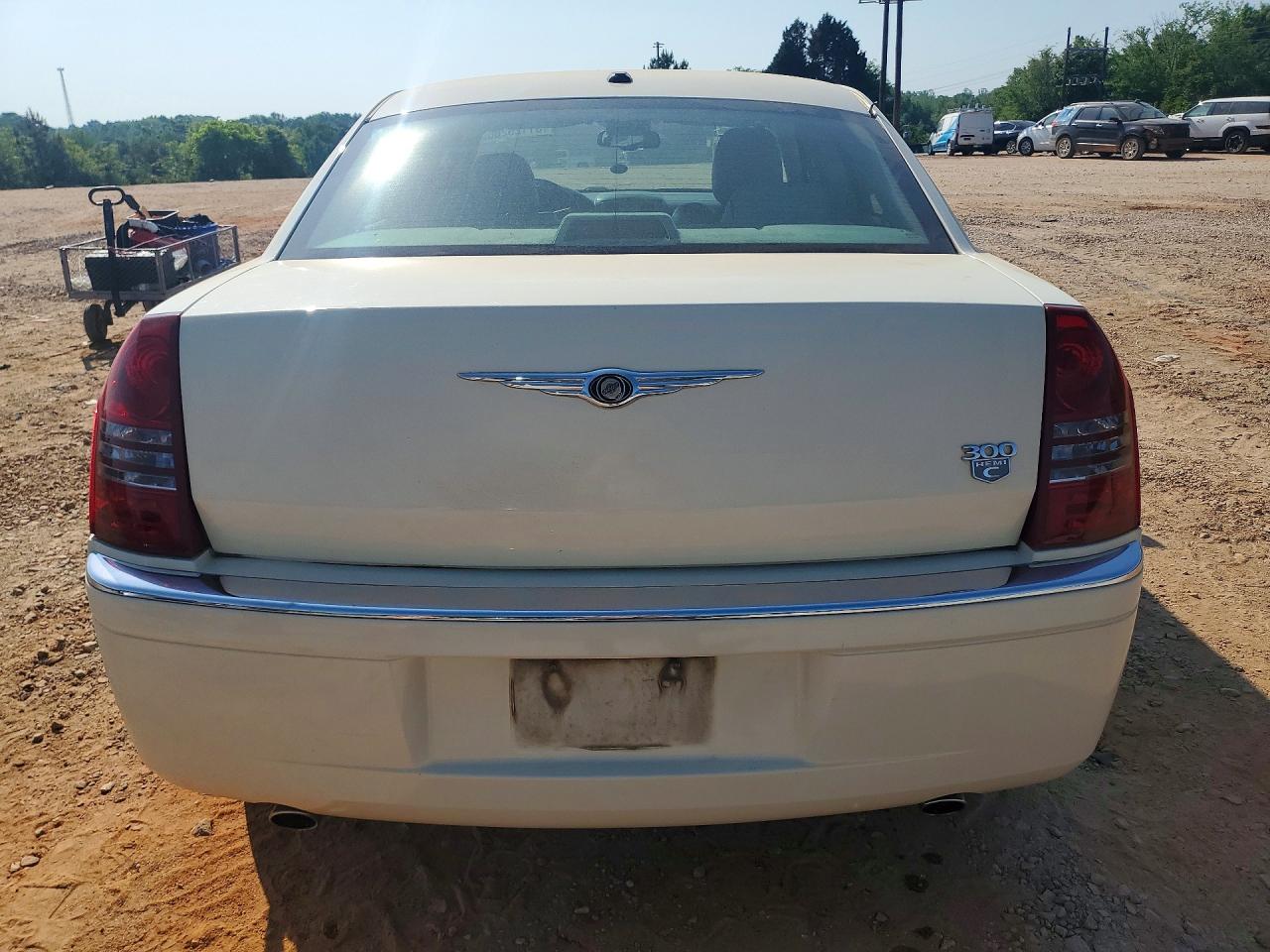 2007 Chrysler 300c White vin: 2C3KA63H87H669640