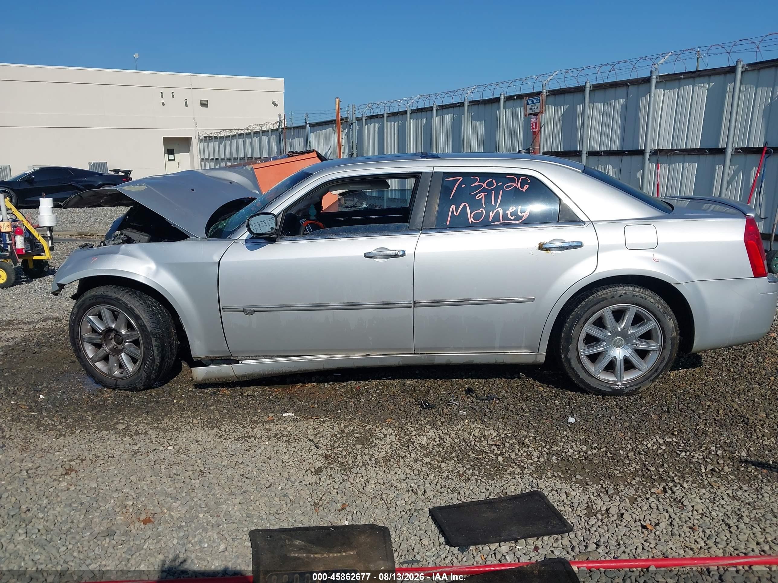 2008 Chrysler 300c Hemi Silver vin: 2C3KA63H88H306403