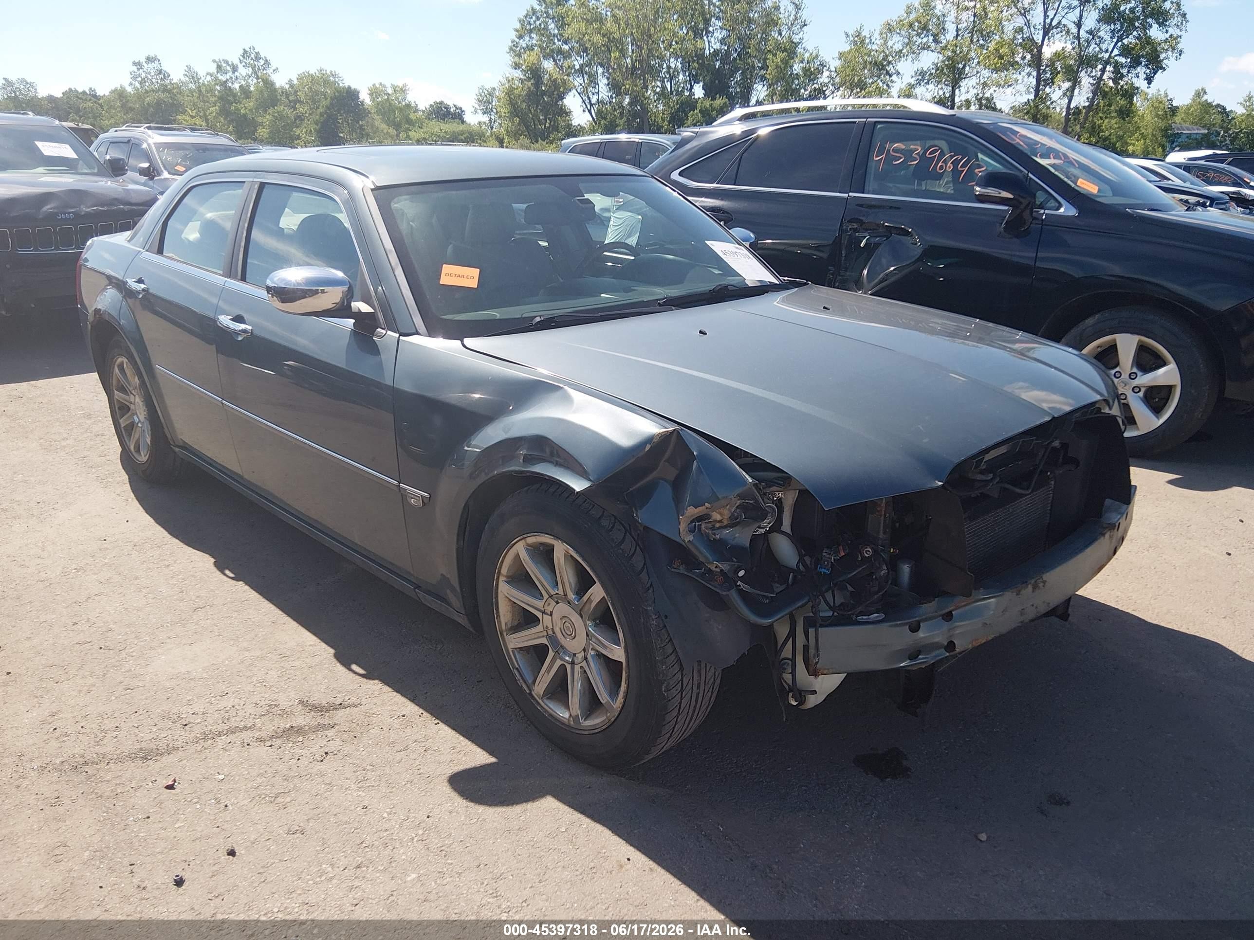 2006 Chrysler 300c   Blue vin: 2C3KA63H96H220076