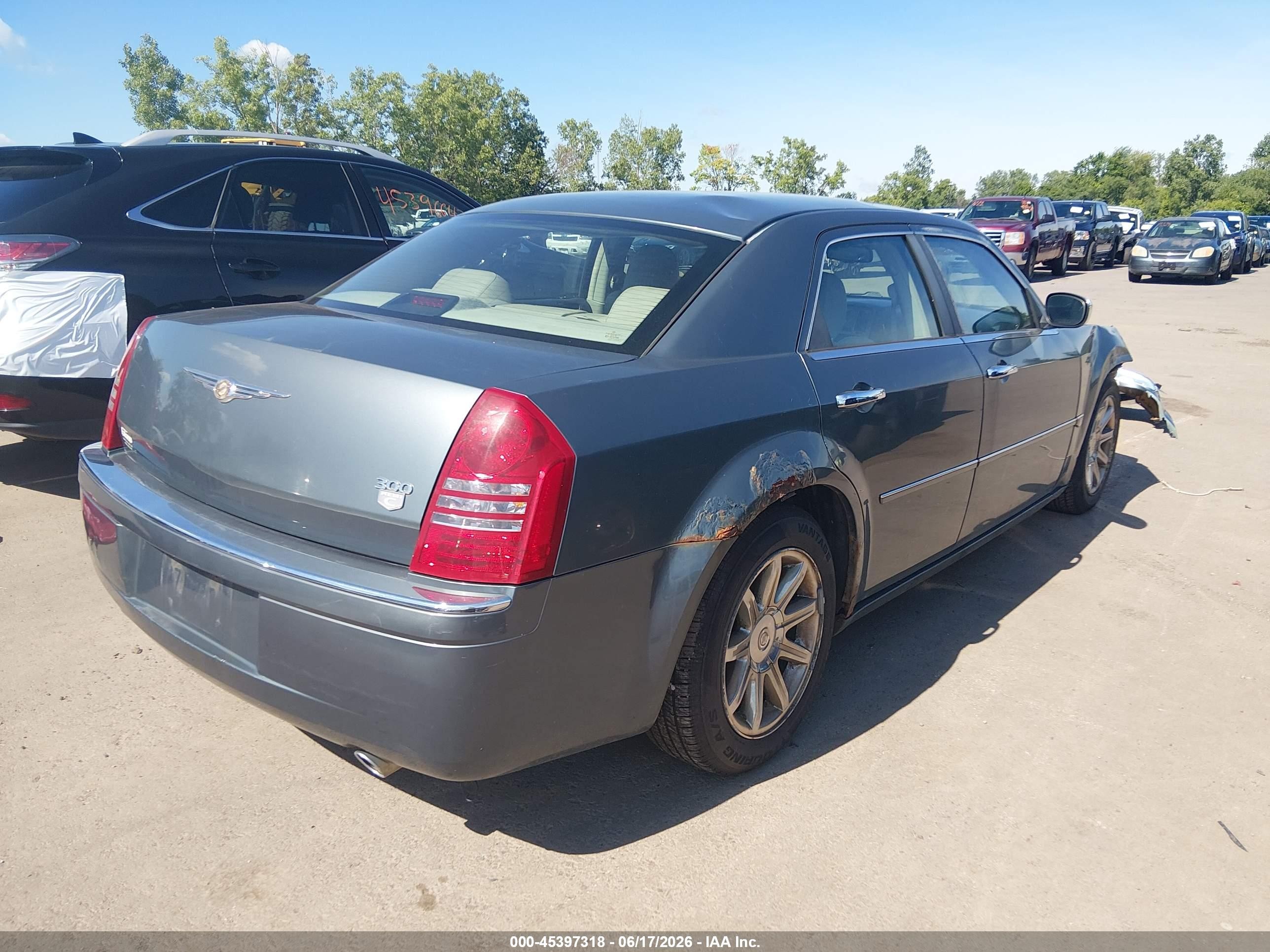 2006 Chrysler 300c   Синий vin: 2C3KA63H96H220076