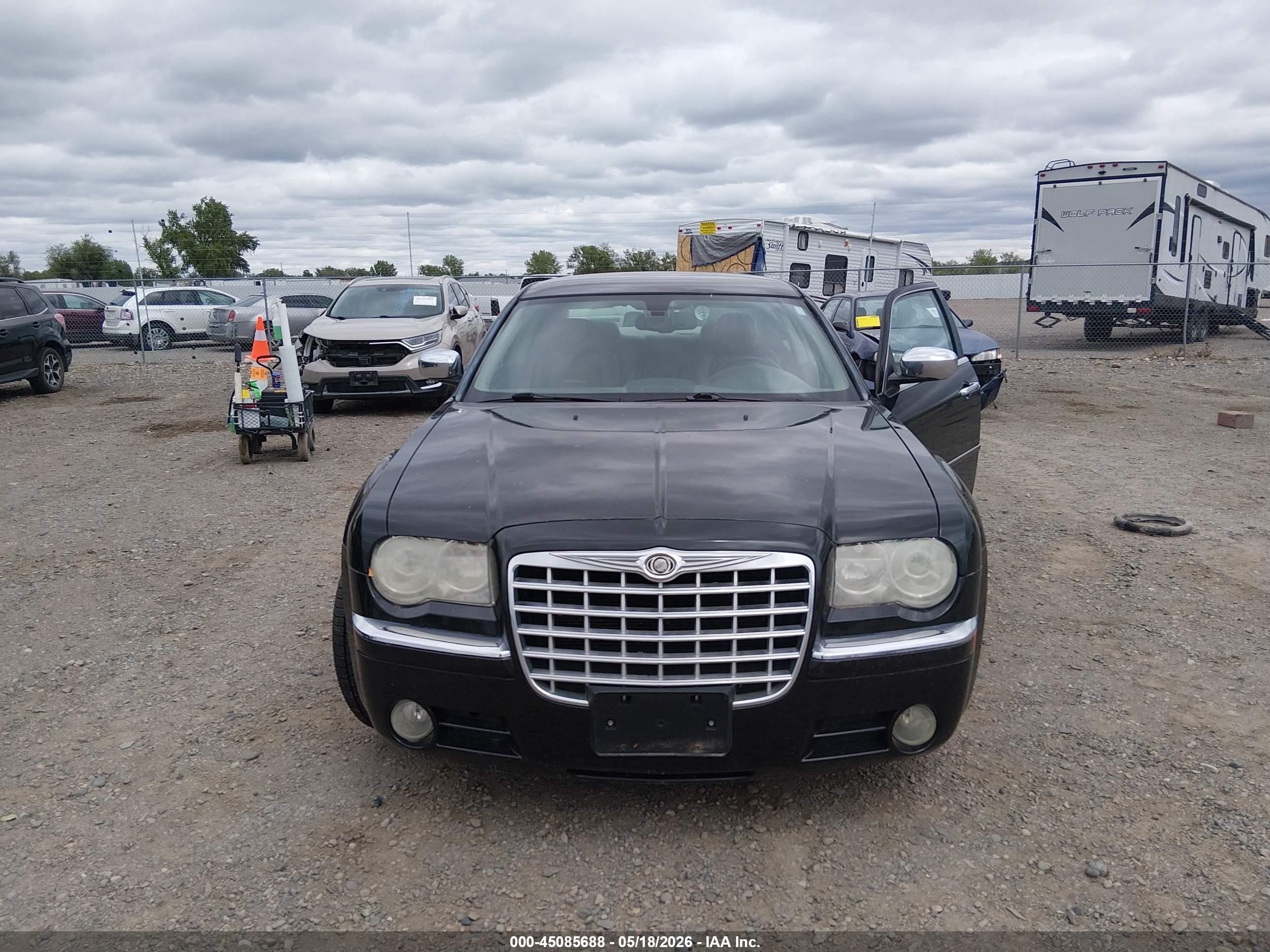 2007 Chrysler 300c   Black vin: 2C3KA63H97H887795