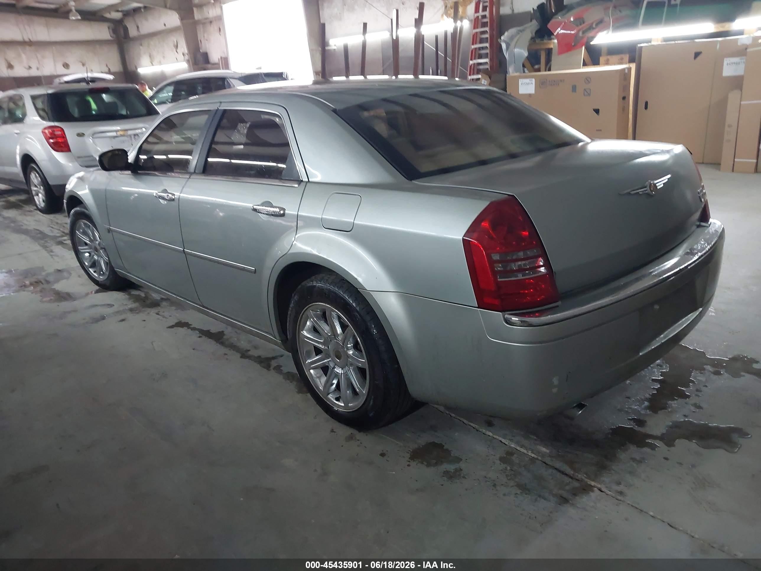 2006 Chrysler 300c   Gray vin: 2C3KA63HX6H399468