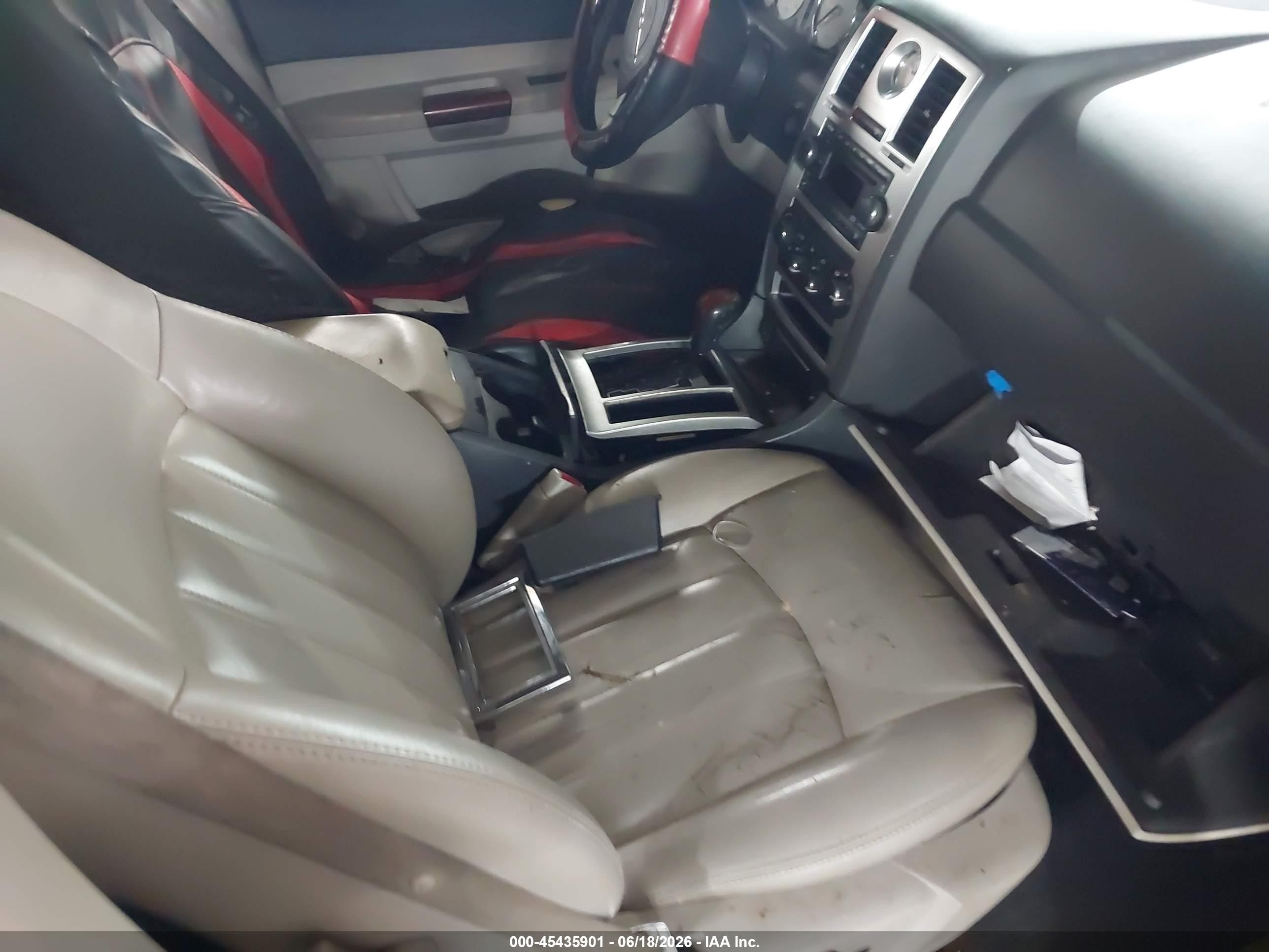 2006 Chrysler 300c   Gray vin: 2C3KA63HX6H399468