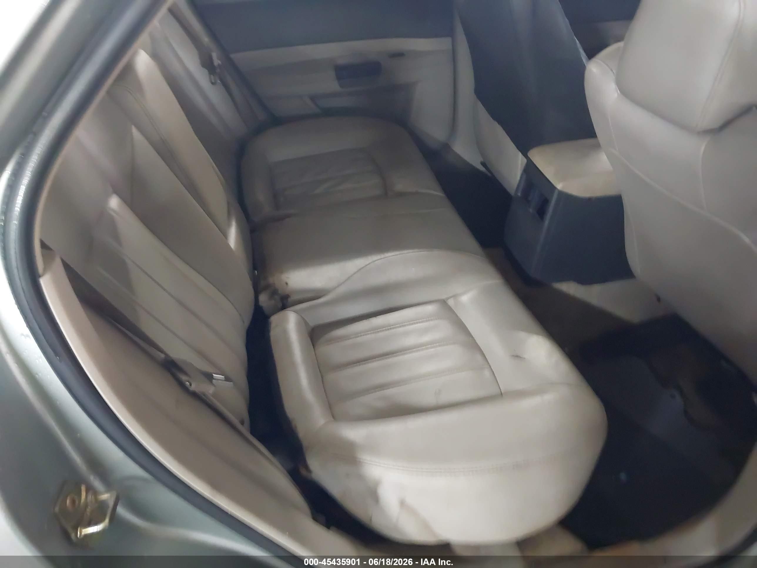 2006 Chrysler 300c   Gray vin: 2C3KA63HX6H399468