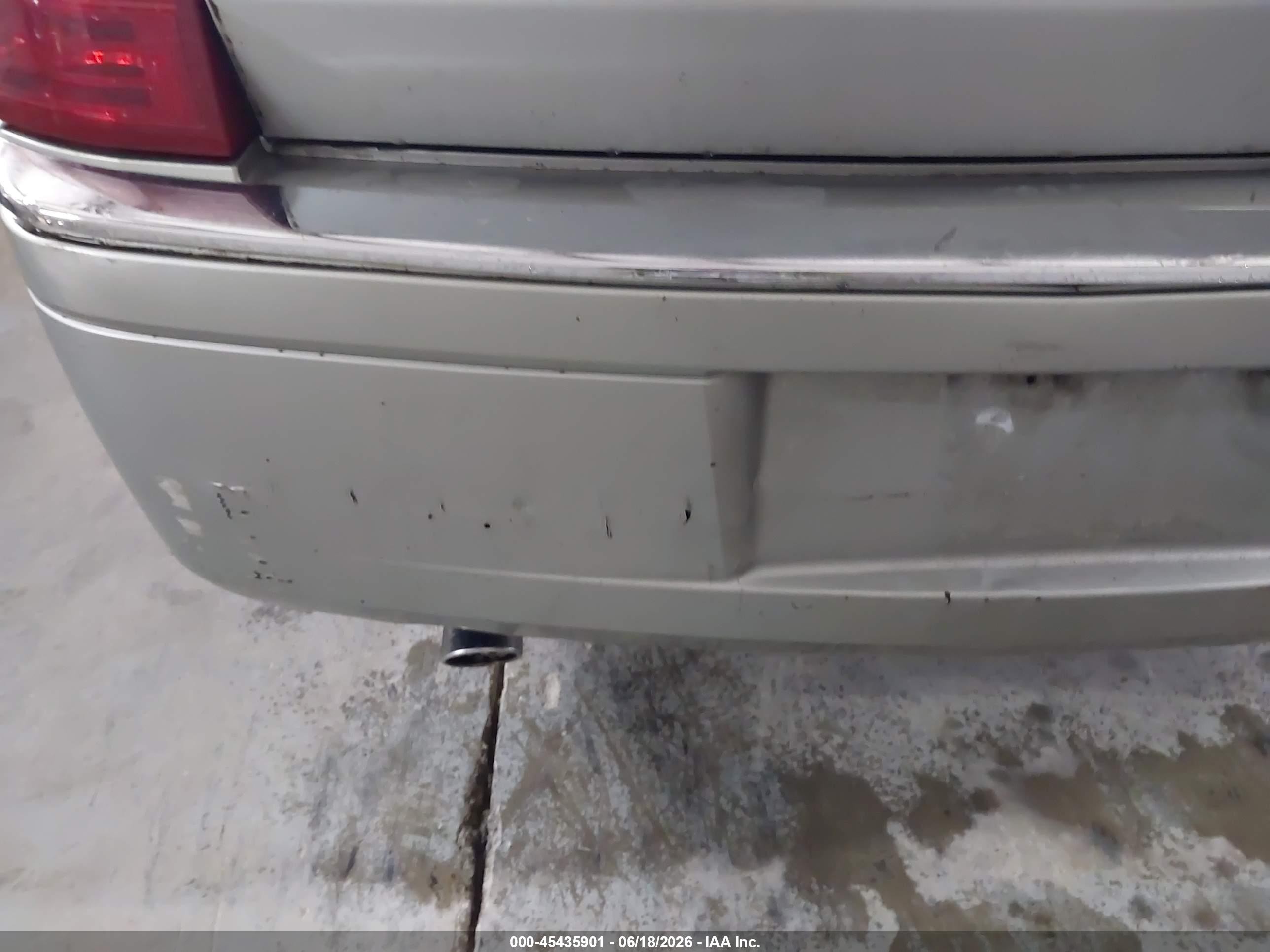 2006 Chrysler 300c   Gray vin: 2C3KA63HX6H399468