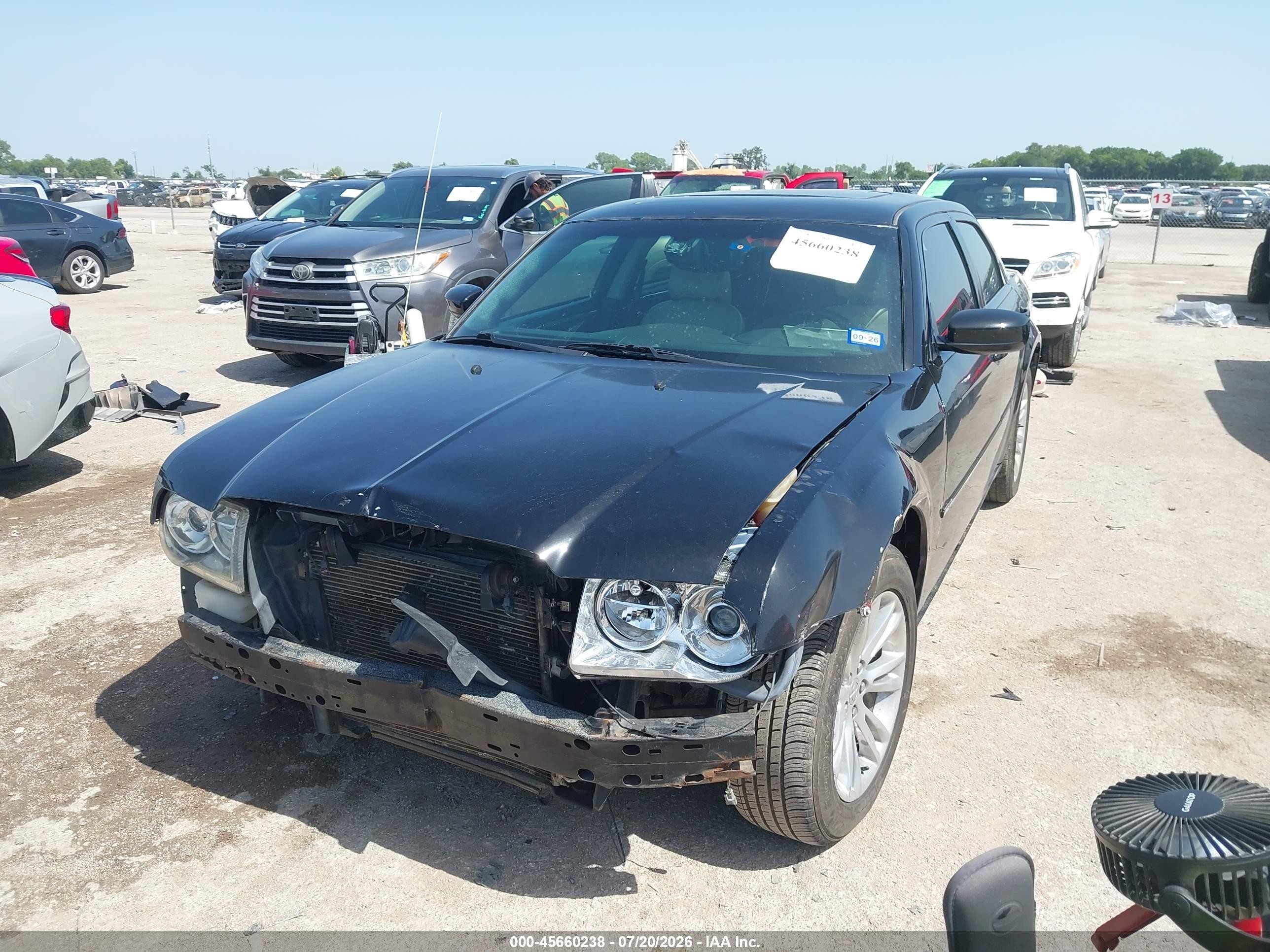 2007 Chrysler 300c   Черный vin: 2C3KA63HX7H884520