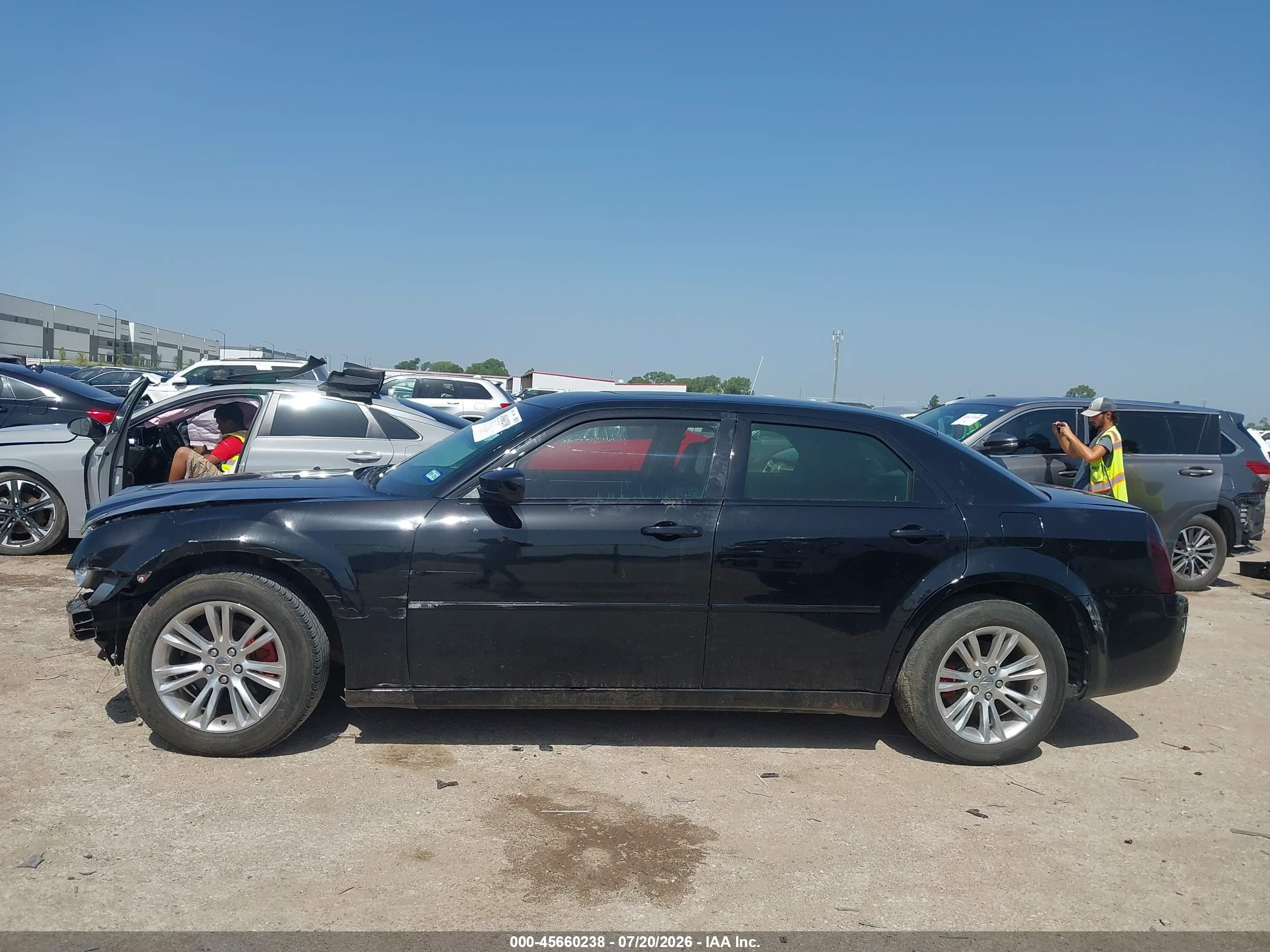 2007 Chrysler 300c   Черный vin: 2C3KA63HX7H884520