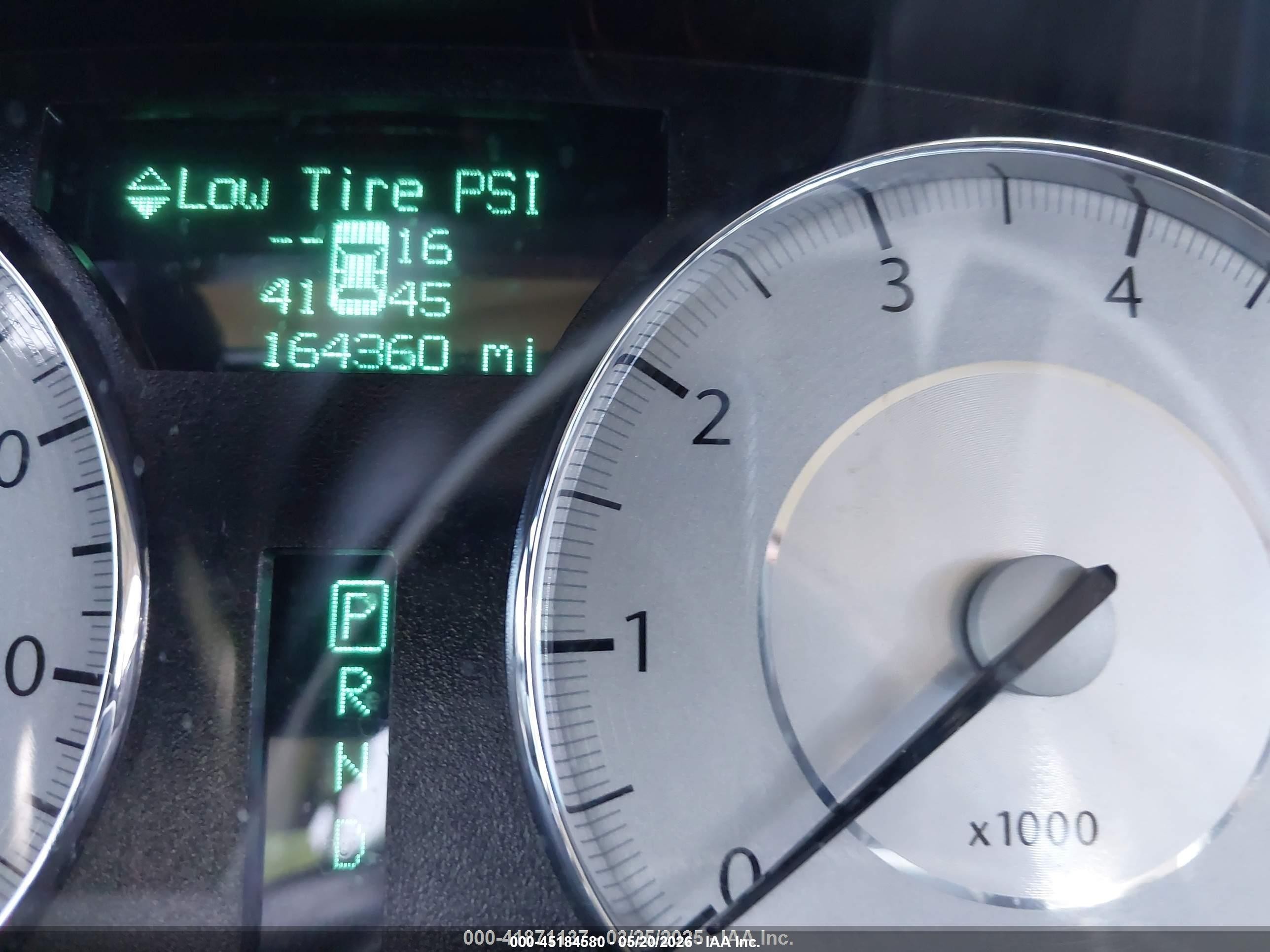 2009 Chrysler 300c Hemi Black vin: 2C3KA63T19H580905