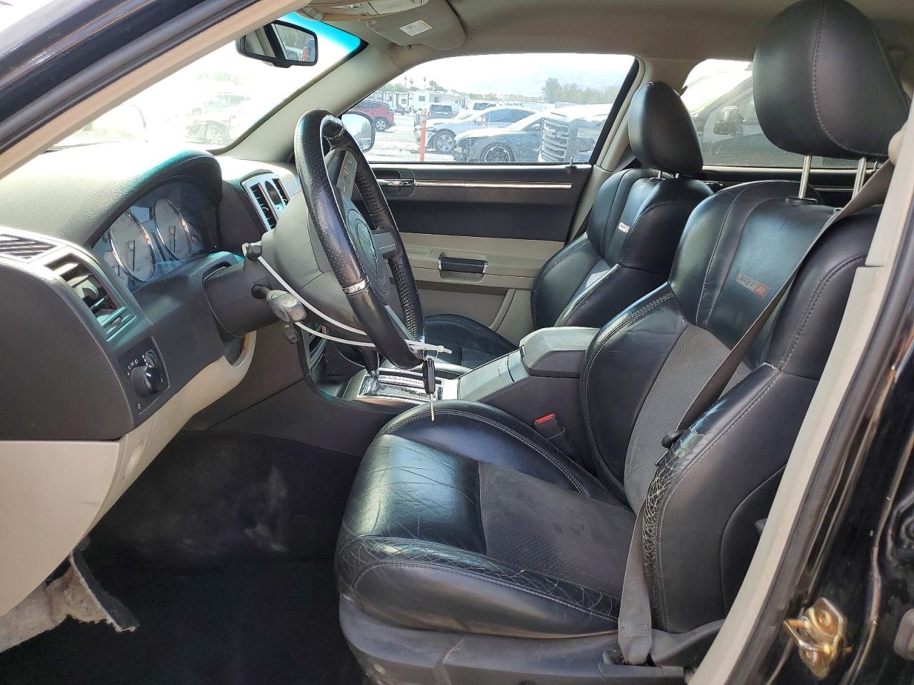 2006 Chrysler 300c Srt-8 Черный vin: 2C3KA73W46H362193