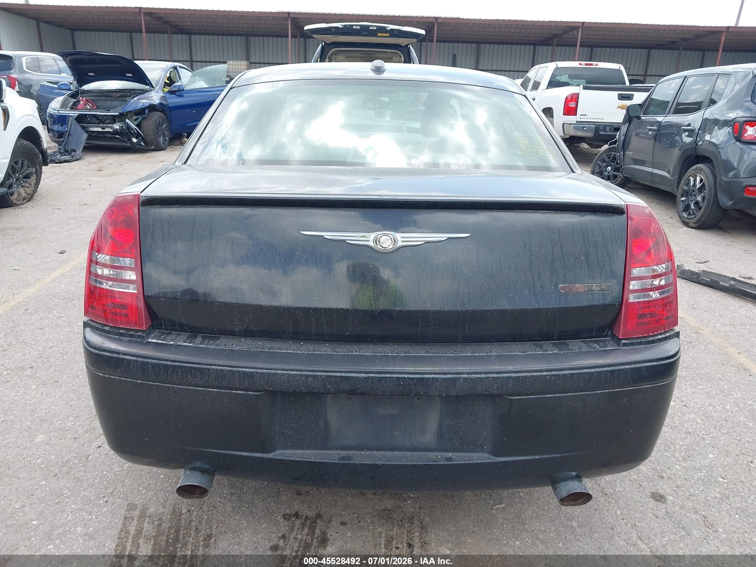 2006 Chrysler 300c Srt8 Черный vin: 2C3KA73W56H101252