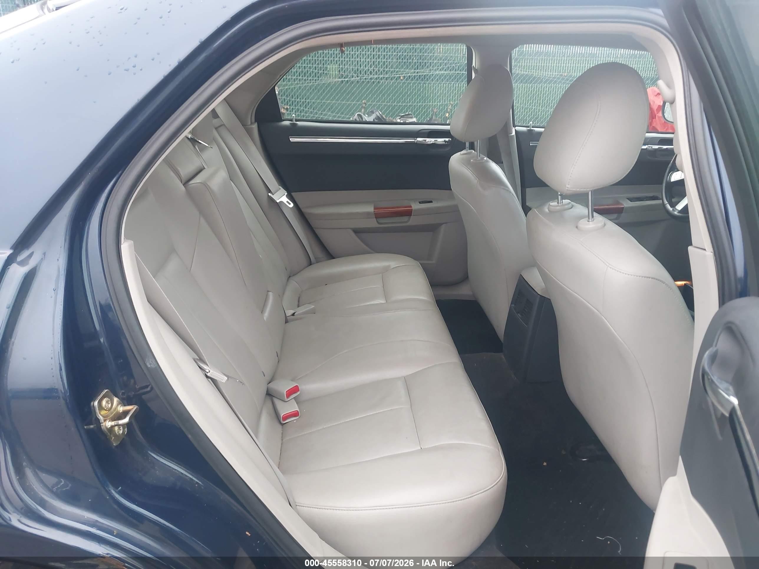 2006 Chrysler 300 Touring Dark Blue vin: 2C3KK53G06H370012