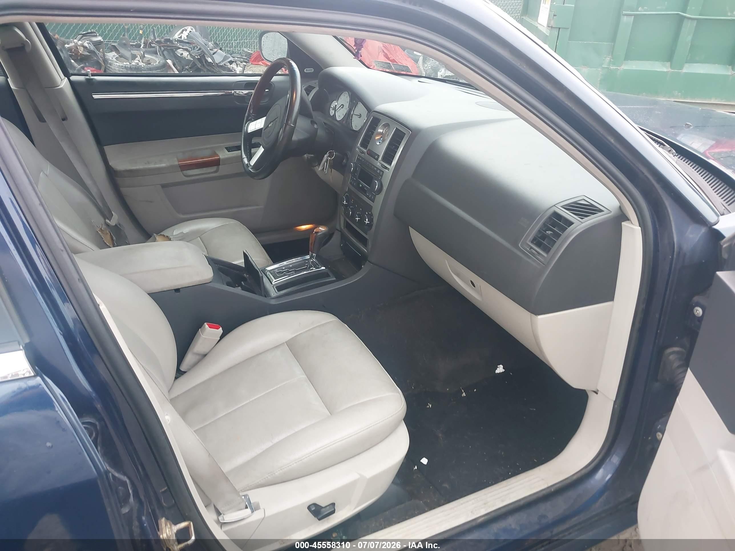 2006 Chrysler 300 Touring Dark Blue vin: 2C3KK53G06H370012