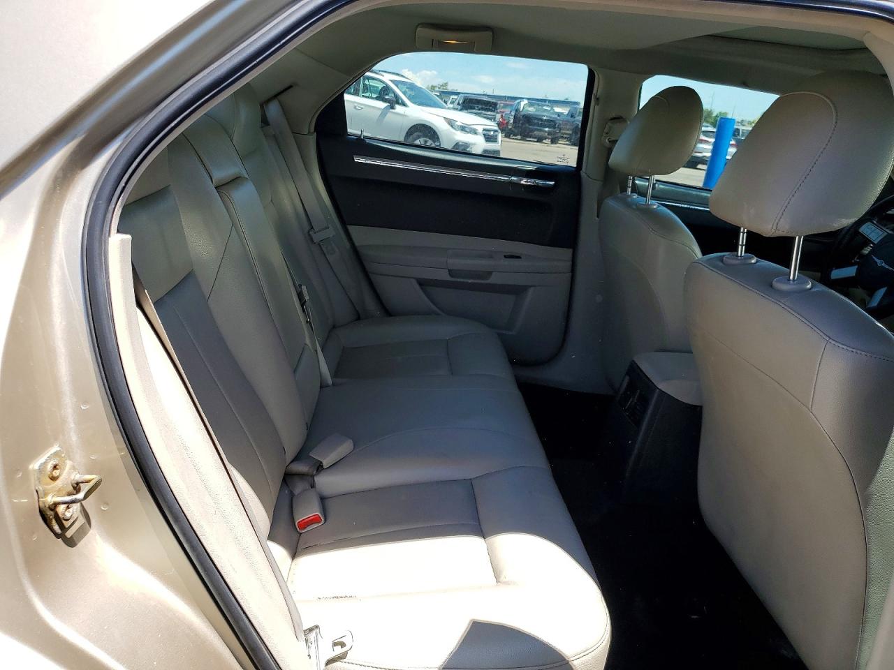 2006 Chrysler 300 Touring Gold vin: 2C3KK53G16H149227