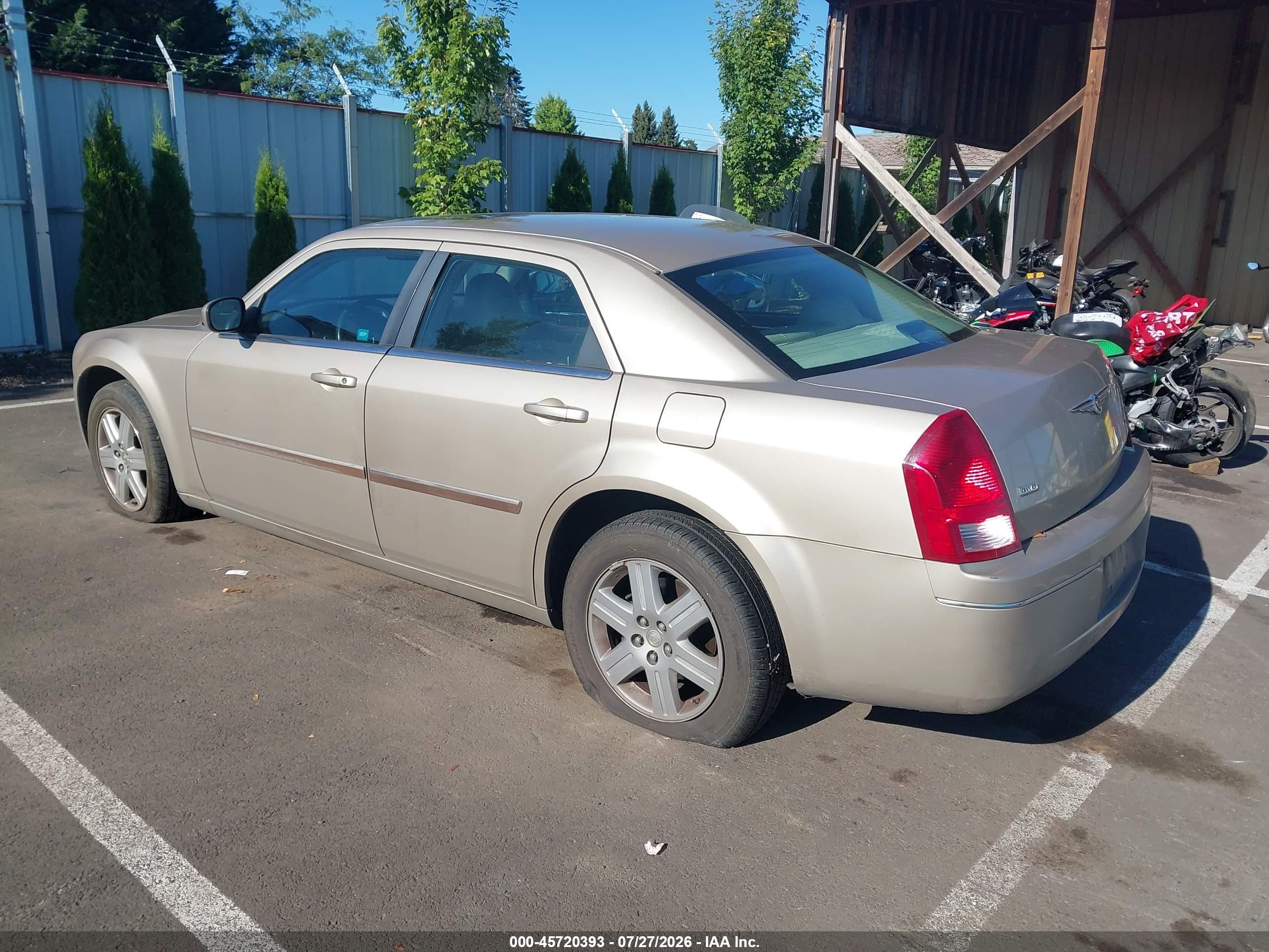 2006 Chrysler 300 Touring Gold vin: 2C3KK53G26H539477