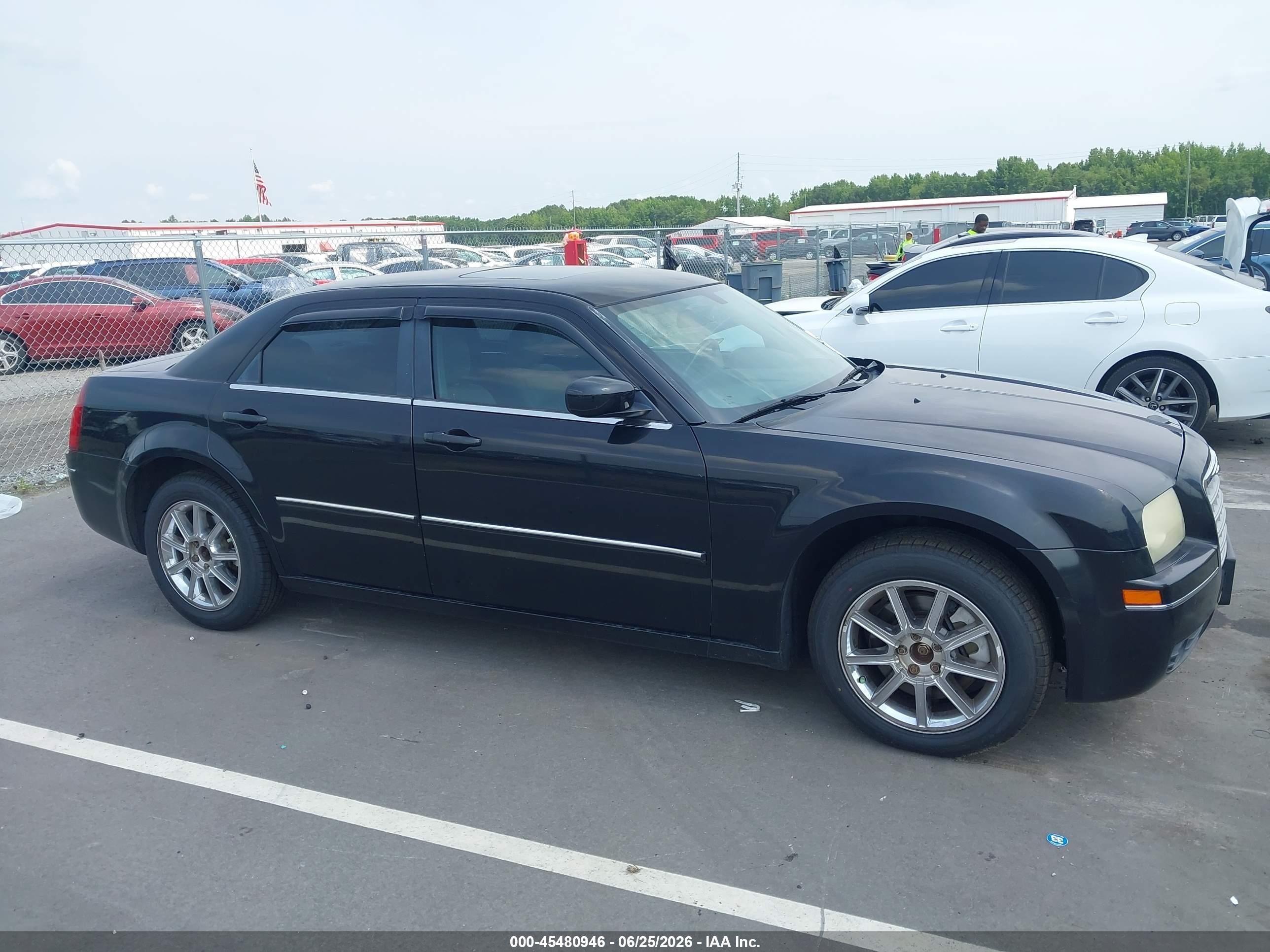 2007 Chrysler 300 Touring Black vin: 2C3KK53G97H632420