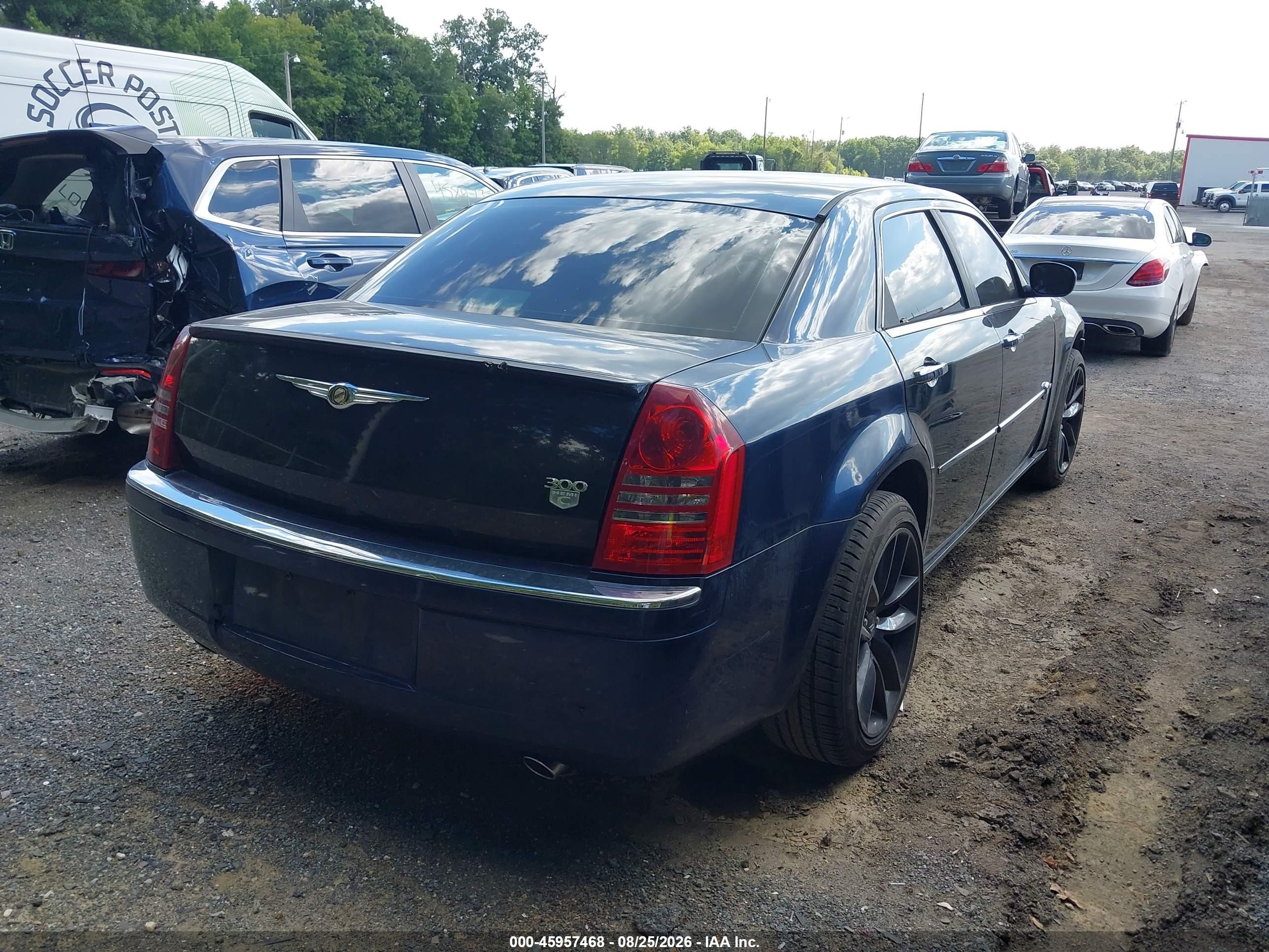 2006 Chrysler 300c   Blue vin: 2C3KK63H06H153056