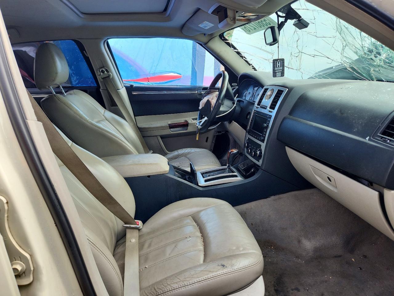 2006 Chrysler 300c Beige vin: 2C3KK63H16H261878