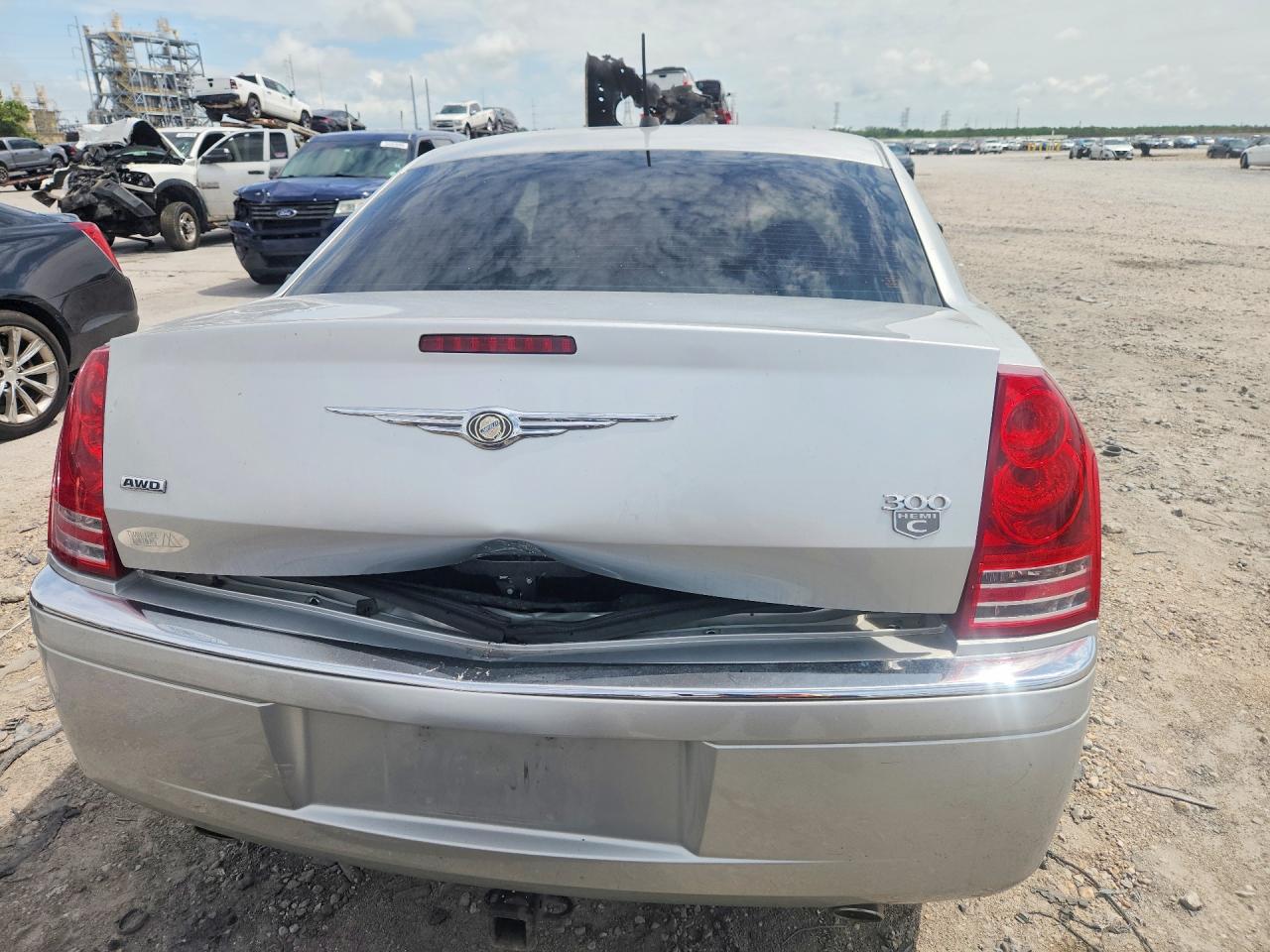2008 Chrysler 300c Silver vin: 2C3KK63H18H219729