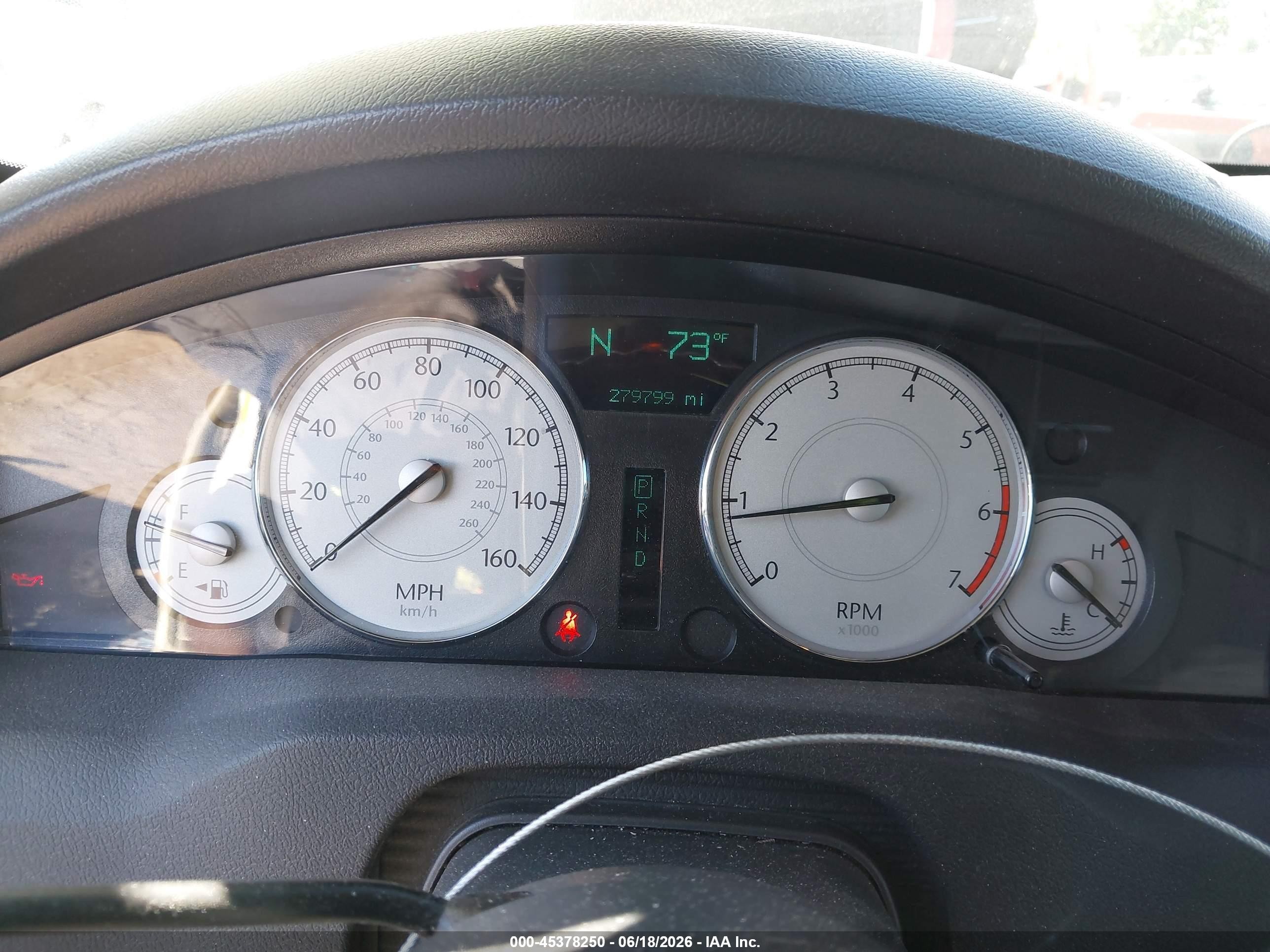 2006 Chrysler 300c   Cream vin: 2C3KK63H86H434439
