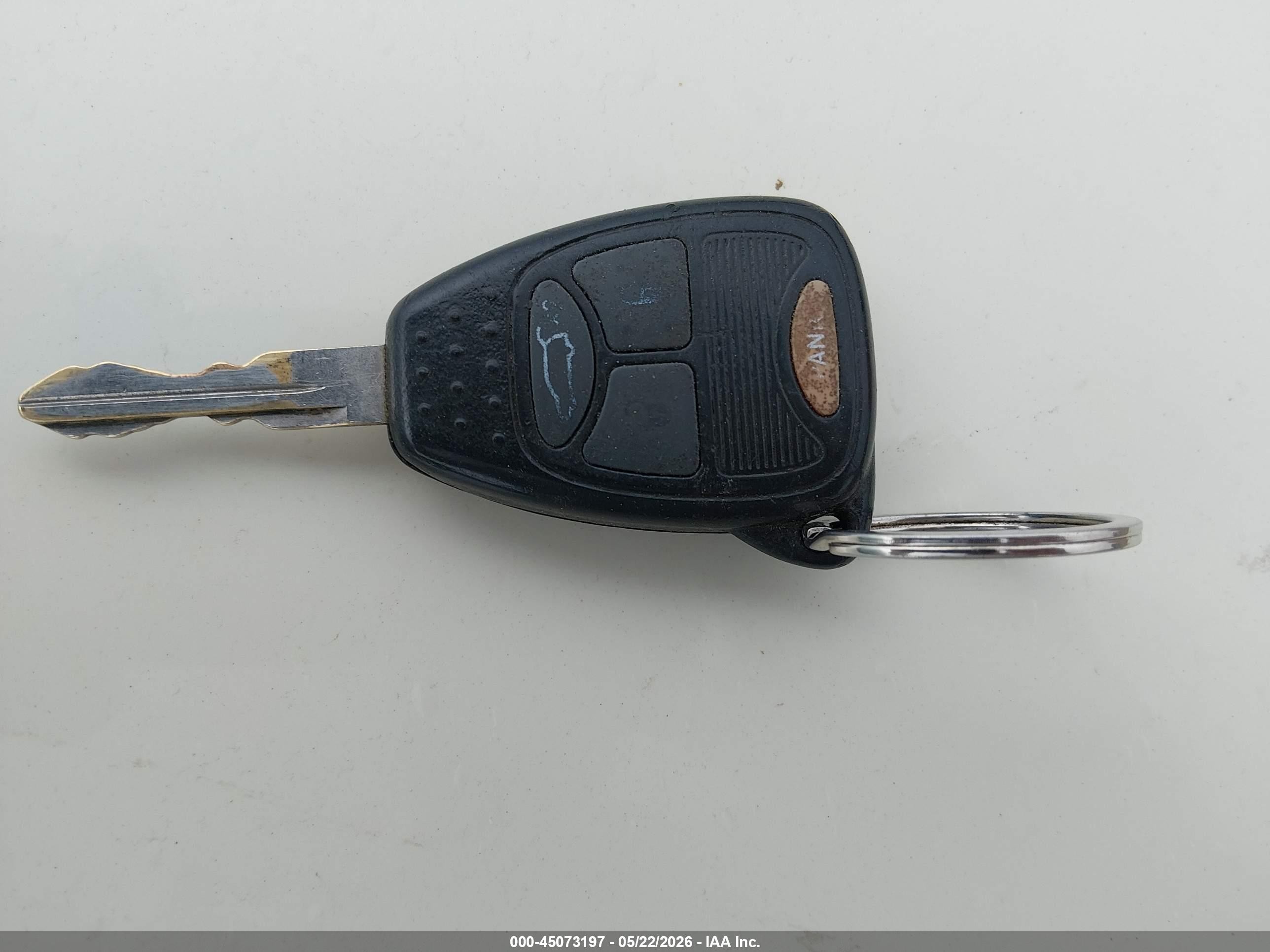 2007 Chrysler 300   Белый vin: 2C3LA43R57H600664