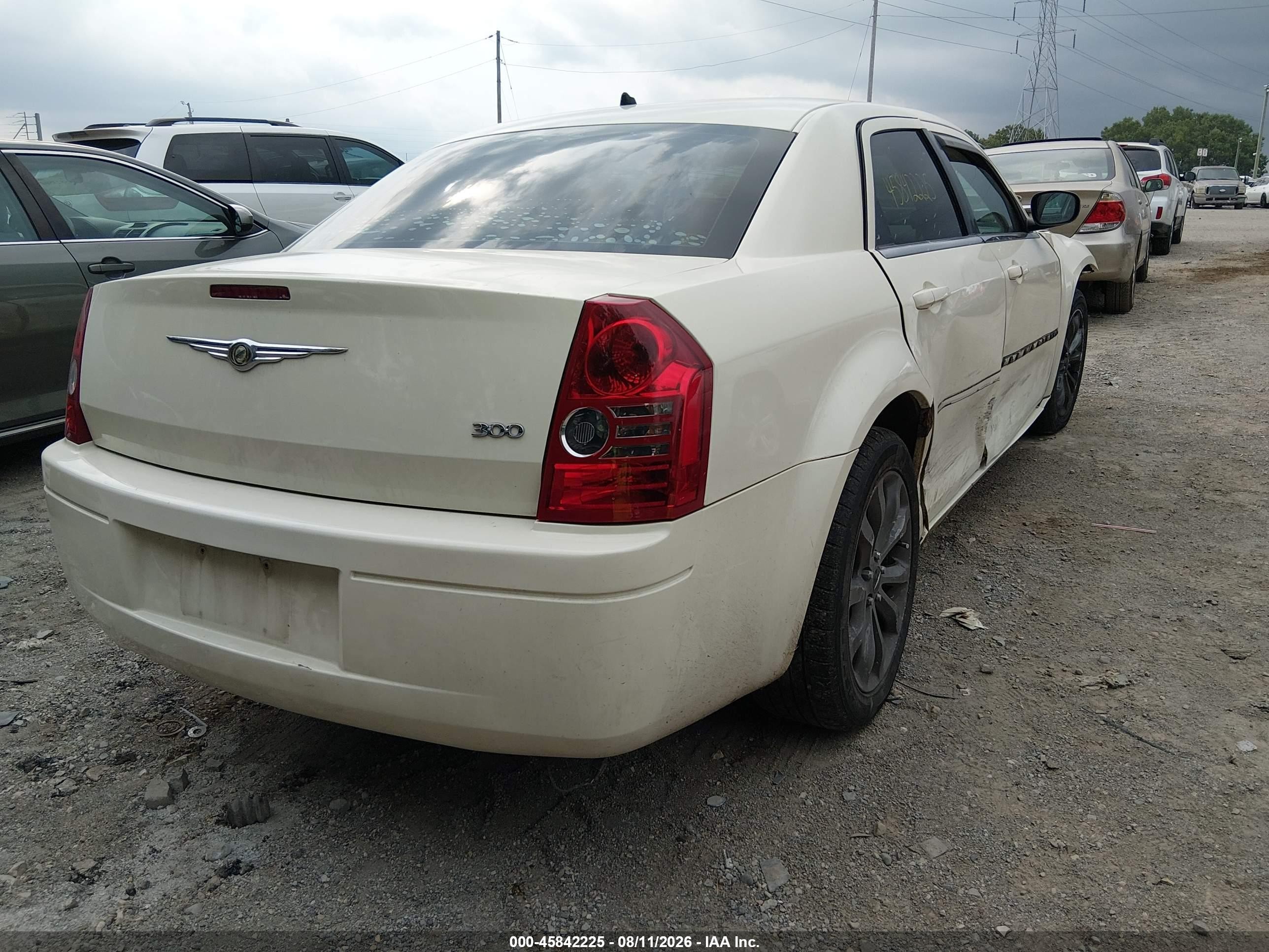 2008 Chrysler 300 Lx White vin: 2C3LA43R88H273050