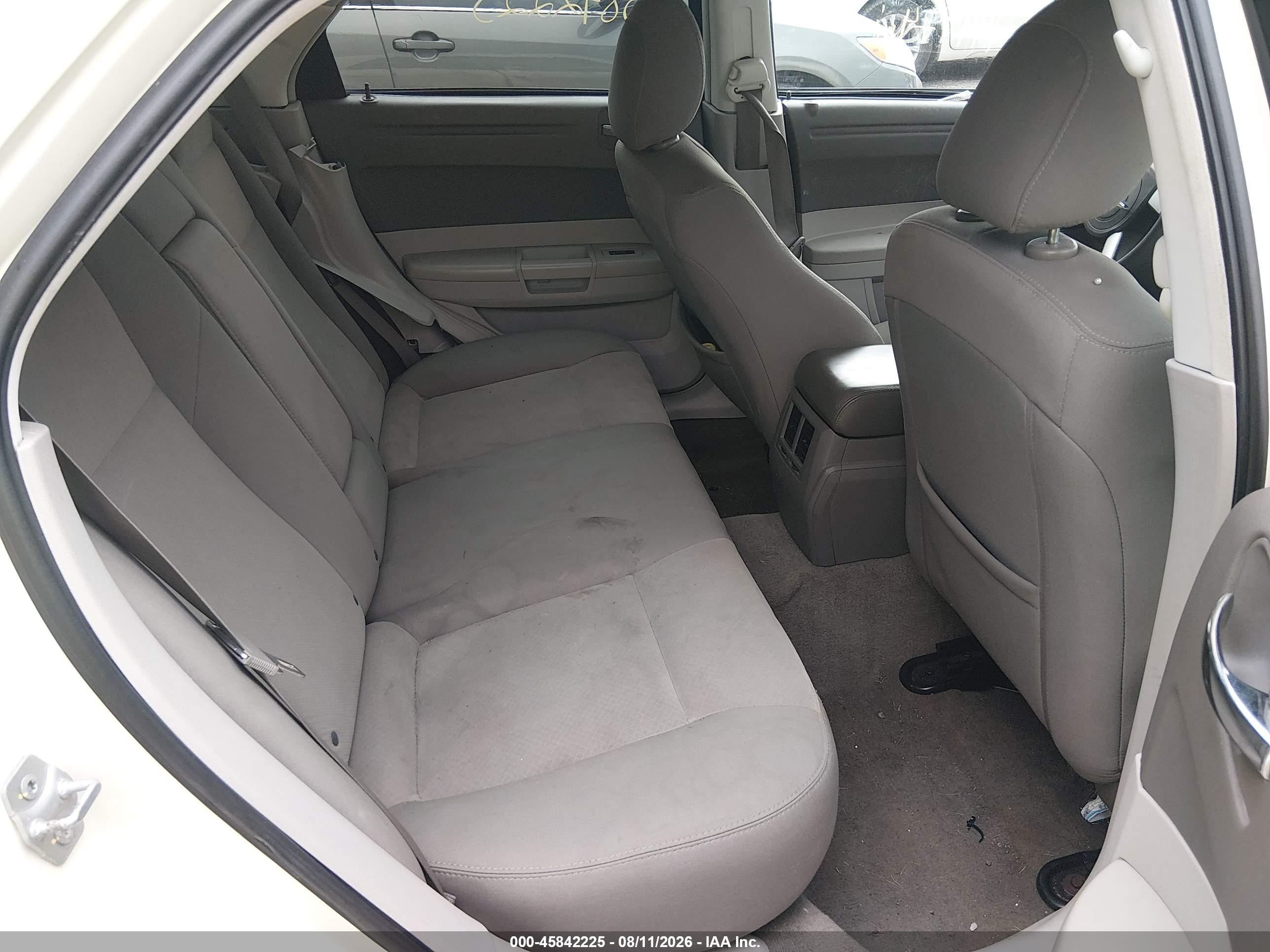 2008 Chrysler 300 Lx White vin: 2C3LA43R88H273050