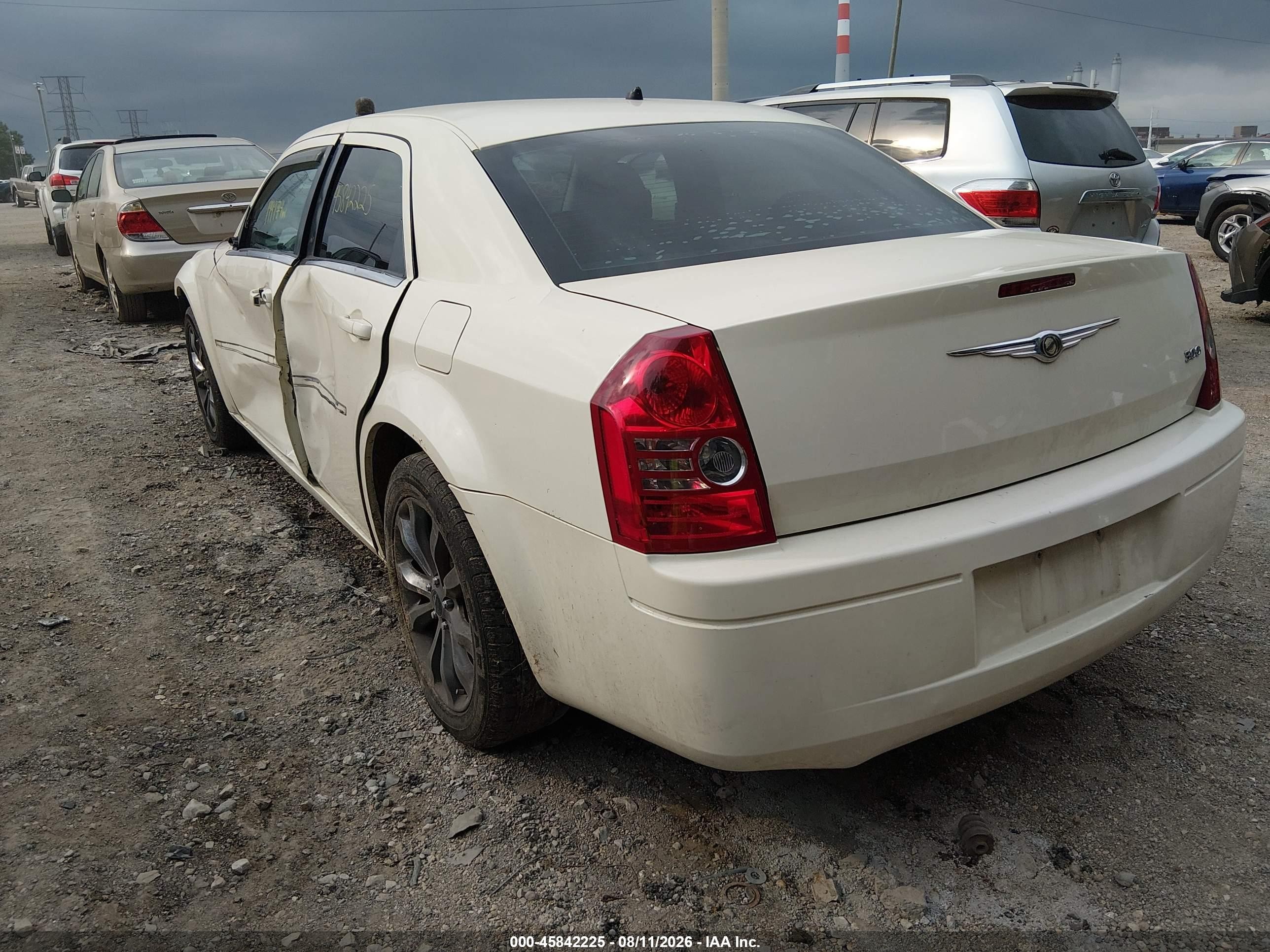 2008 Chrysler 300 Lx White vin: 2C3LA43R88H273050
