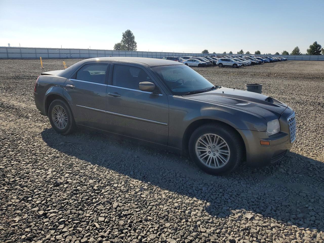 2008 Chrysler 300 Lx Tan vin: 2C3LA43R98H126395